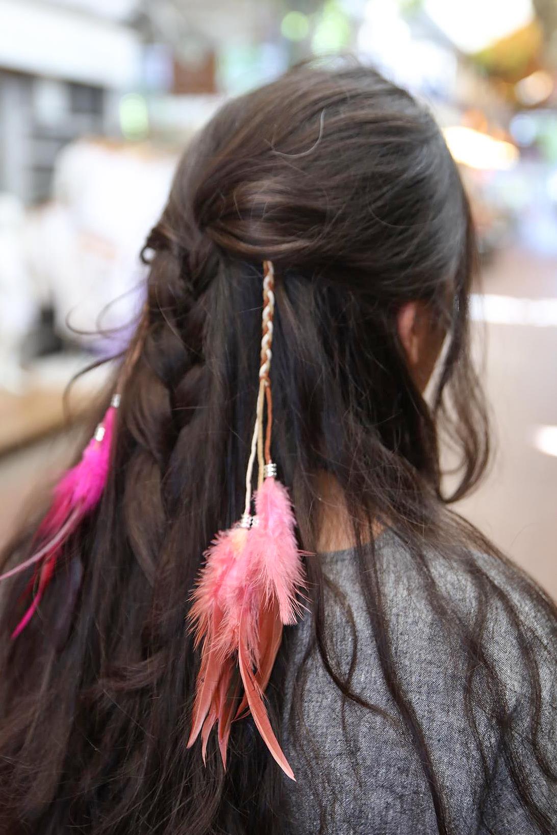 Pembe Tüylü Saç Tokası - Şaman Butik Pembe Tüylü Saç Tokası