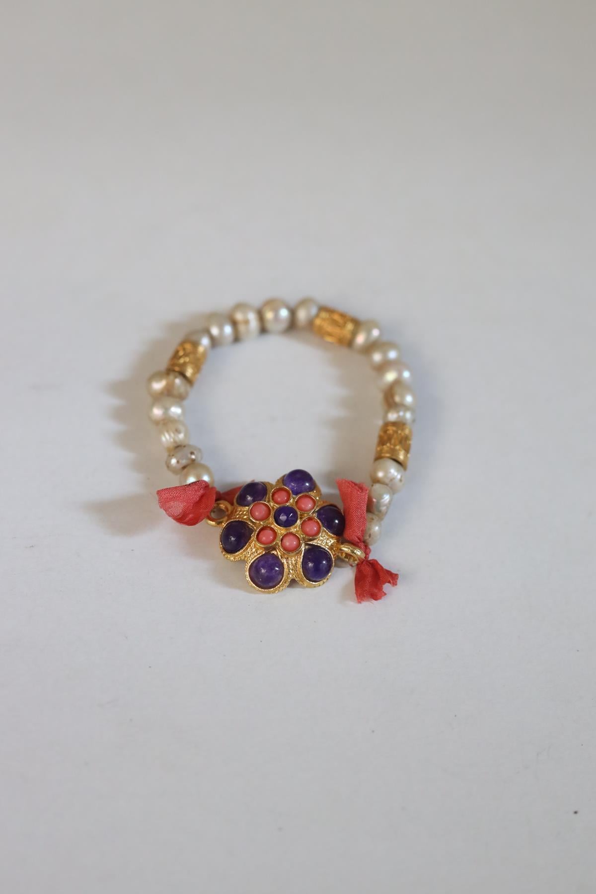 İnci Detaylı Bileklik