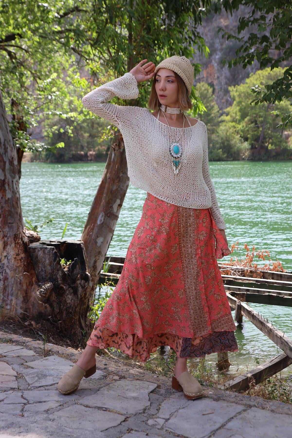  Yavruağzı Çift Taraflı İpek Anvelop Etek