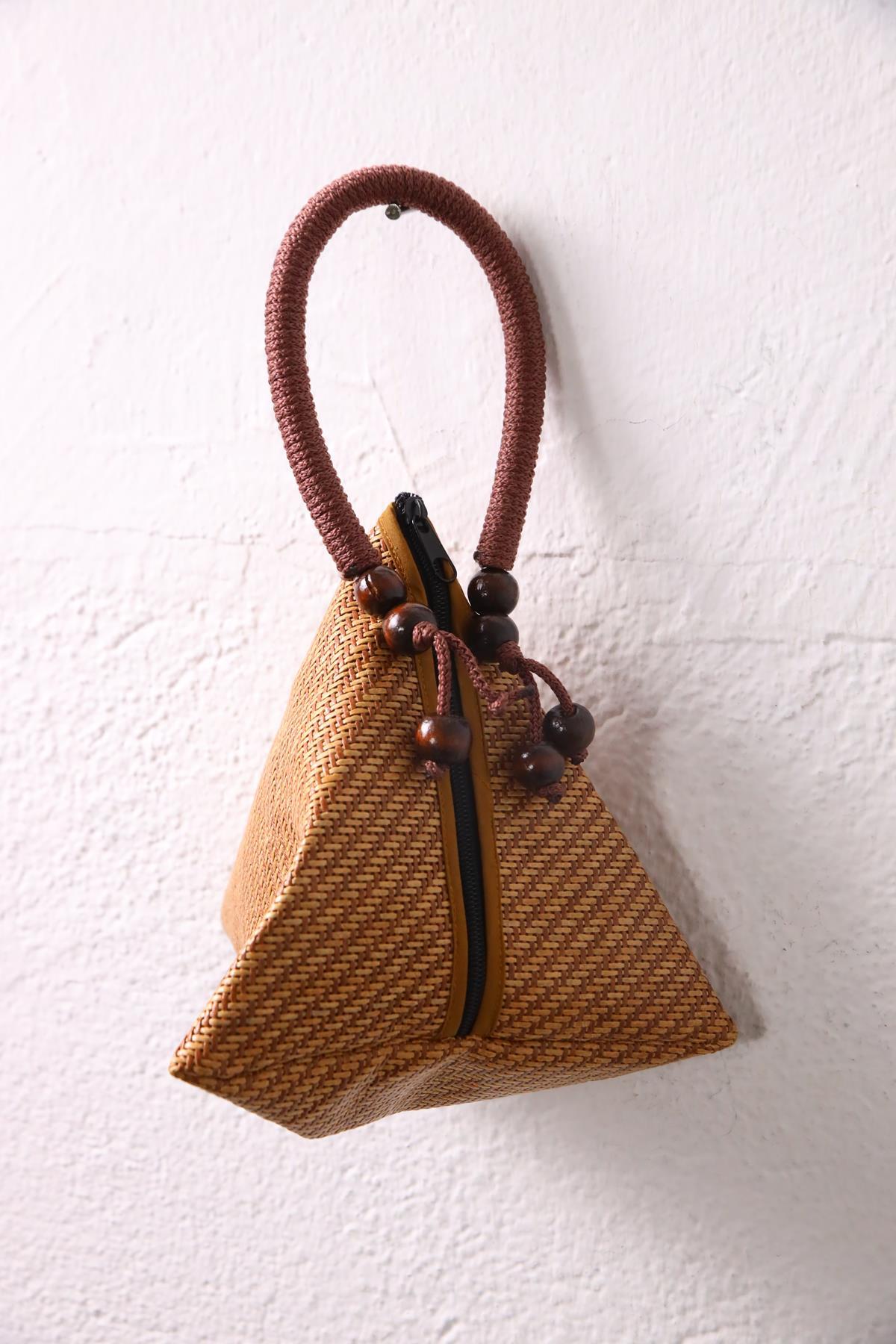  Camel Rengi Otantik Tasarım El Çantası