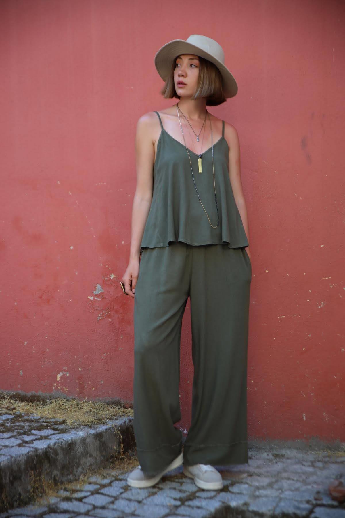 Haki Ayarlanabilir Askılı Bluz - Şaman Butik Haki Ayarlanabilir Askılı Bluz