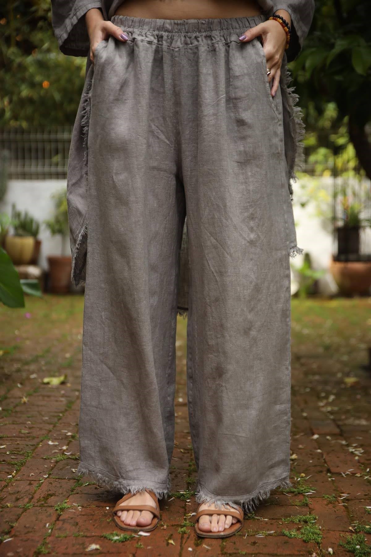 Koyu Vizon Paçası Püsküllü Keten Pantolon