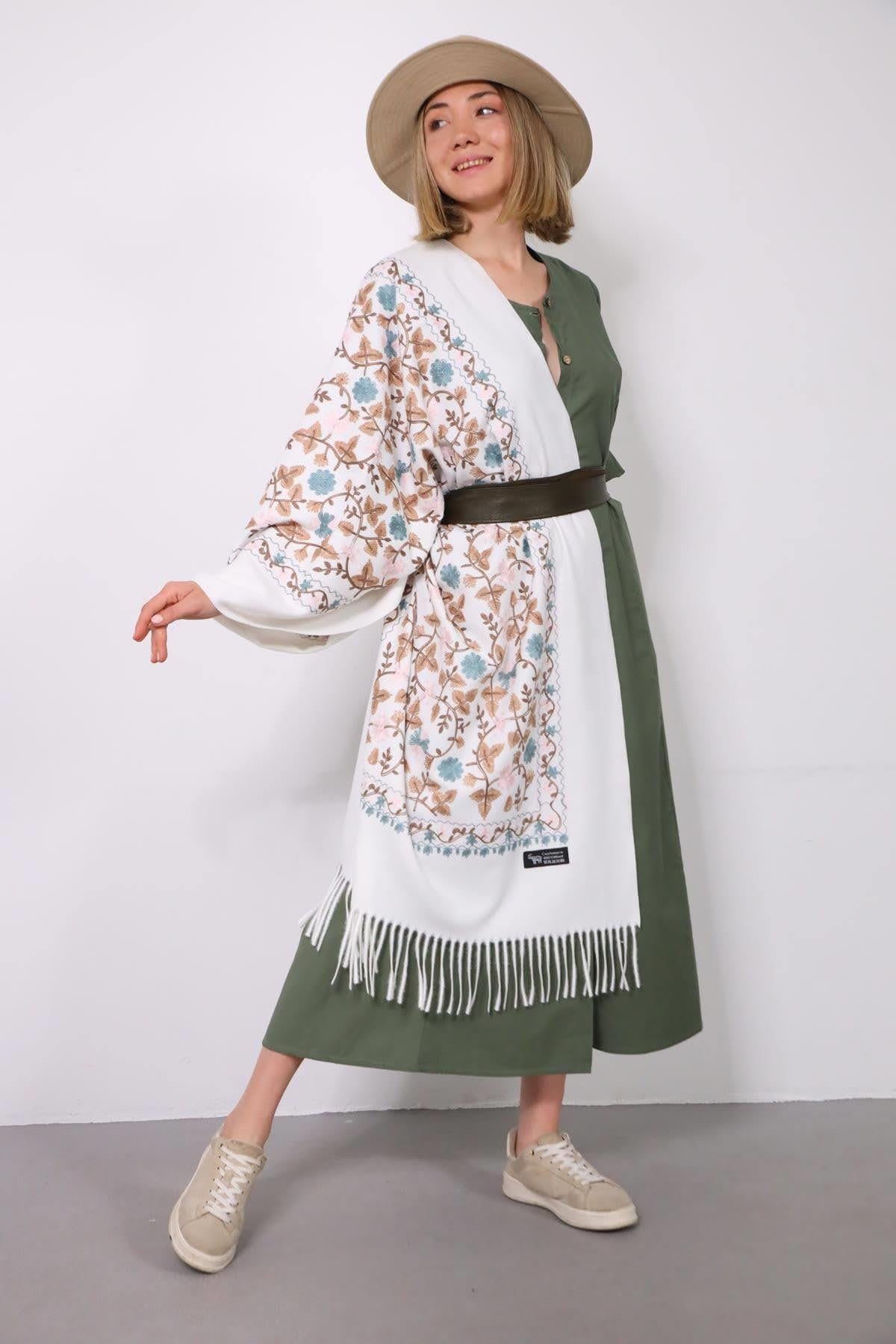 Krem Rengi İşlemeli Kaşmir Şal - Şaman Butik Krem Rengi İşlemeli Kaşmir Şal