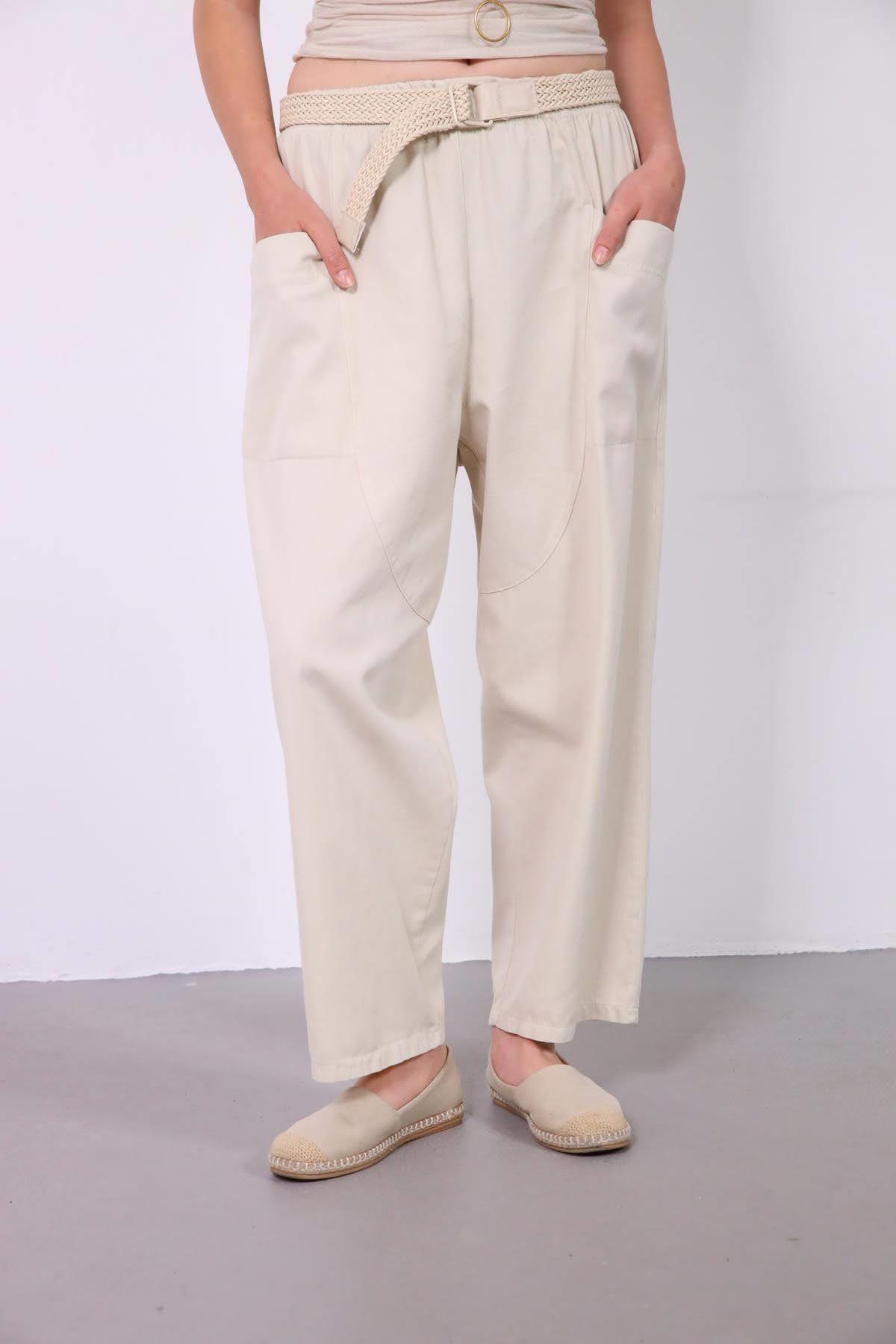 Krem Rengi Beli Lastikli Çift Cepli Gabardin Pantolon - Şaman Butik Krem Rengi Beli Lastikli Çift Cepli Gabardin Pantolon