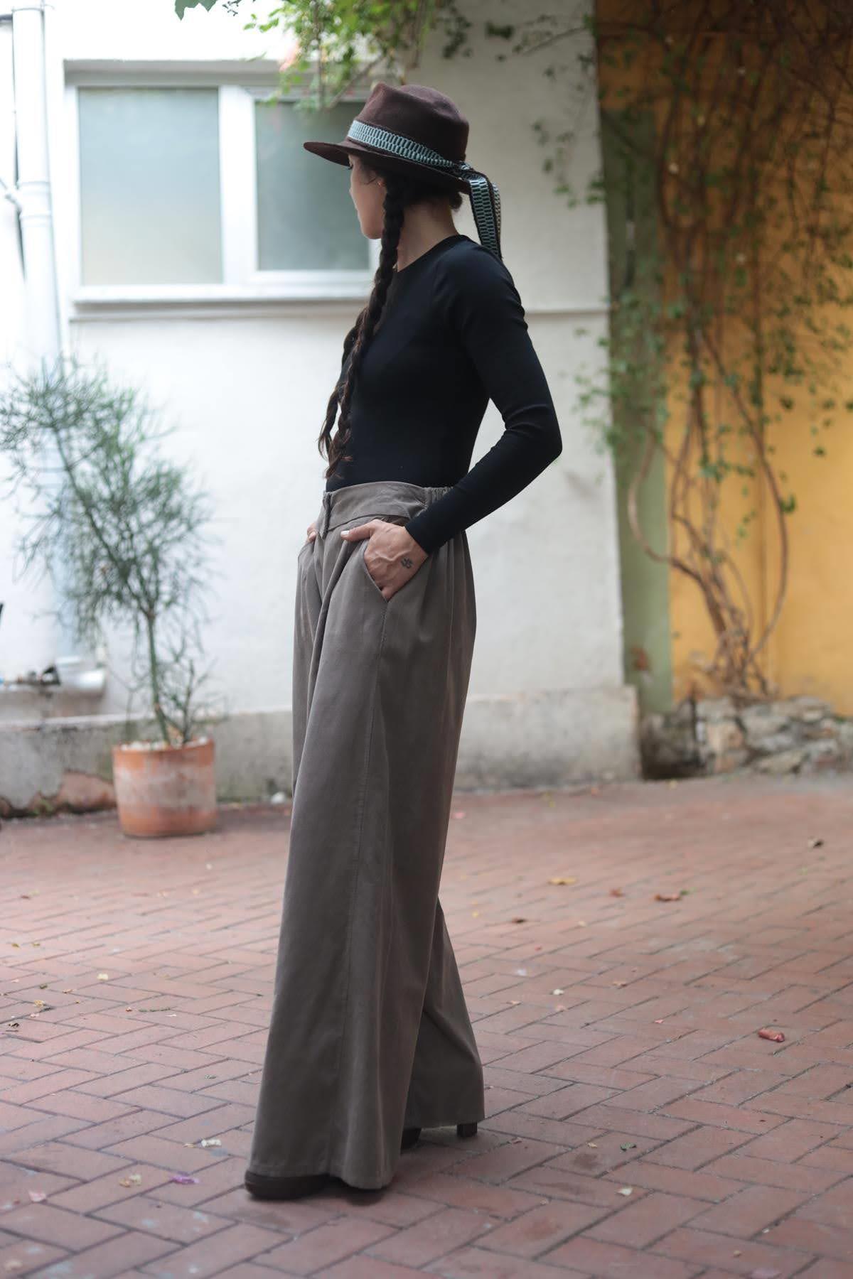 Vizon Rengi Beli Çift Düğmeli Kadife Pantolon