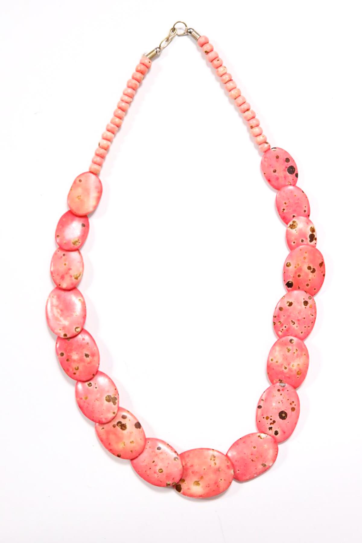 Pembe Renkli Kemik El Yapımı Kolye - Şaman Butik Pembe Renkli Kemik El Yapımı Kolye