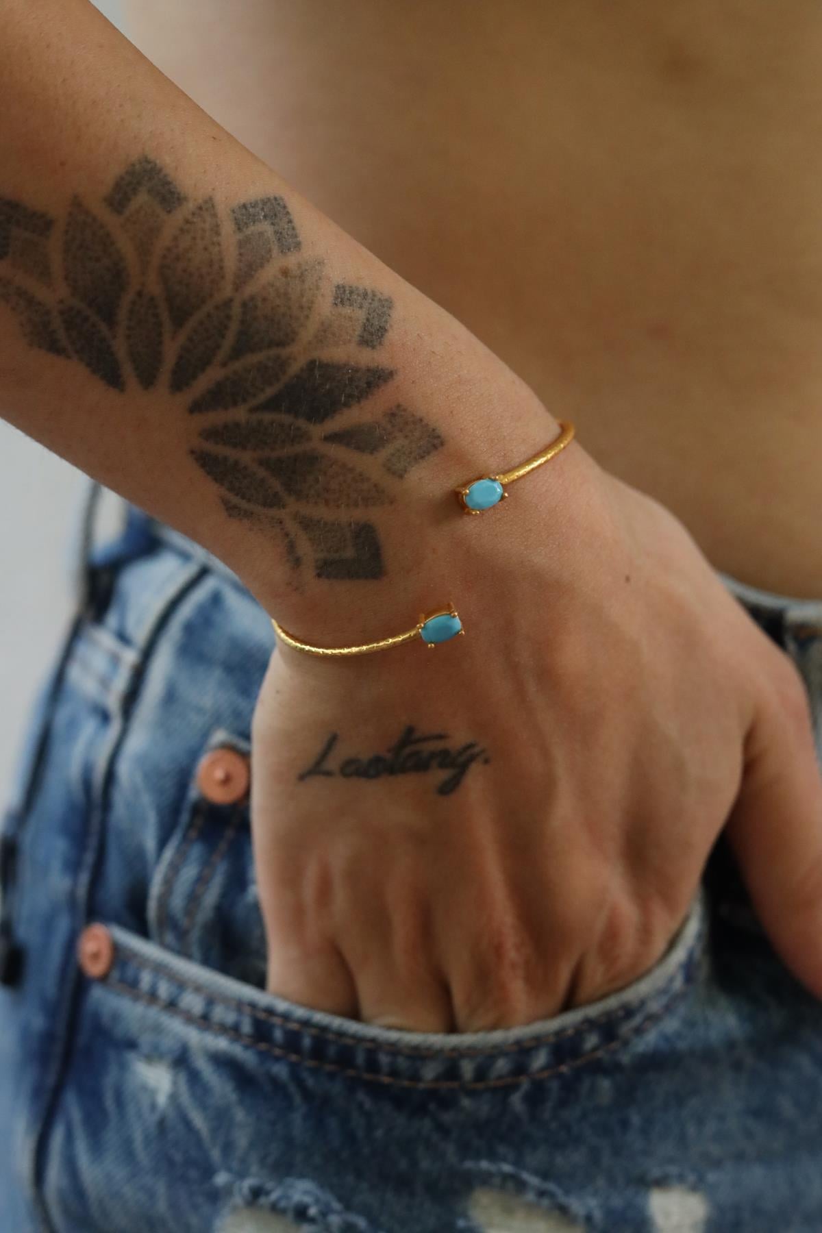 Mavi Tekli Kelepçe Bileklik