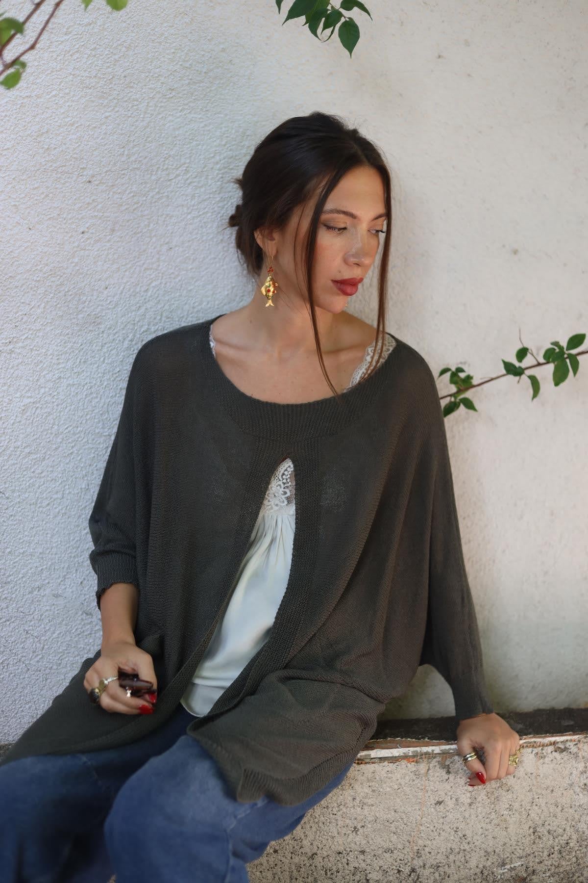 Haki Önü Yırtmaçlı Cepli Triko Tunik