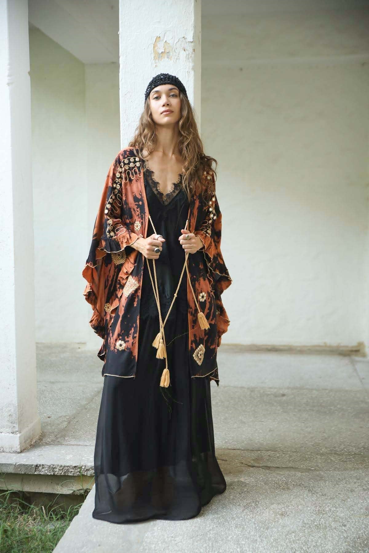 Kahverengi Batikli Ayna Detaylı Kısa Kimono