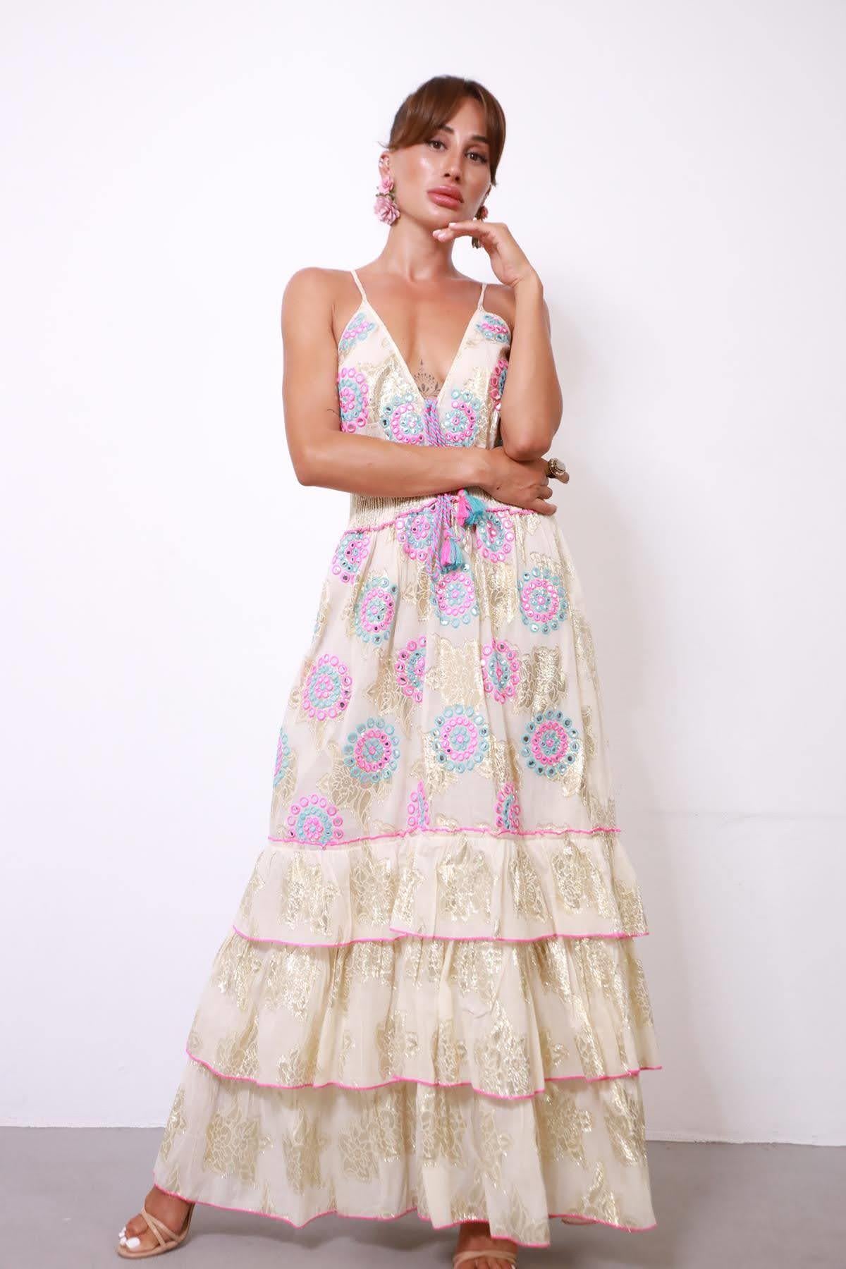 Krem Rengi Beli Gipeli İşlemeli Ayna Detaylı Bohem Elbise - Şaman Butik Krem Rengi Beli Gipeli İşlemeli Ayna Detaylı Bohem Elbise