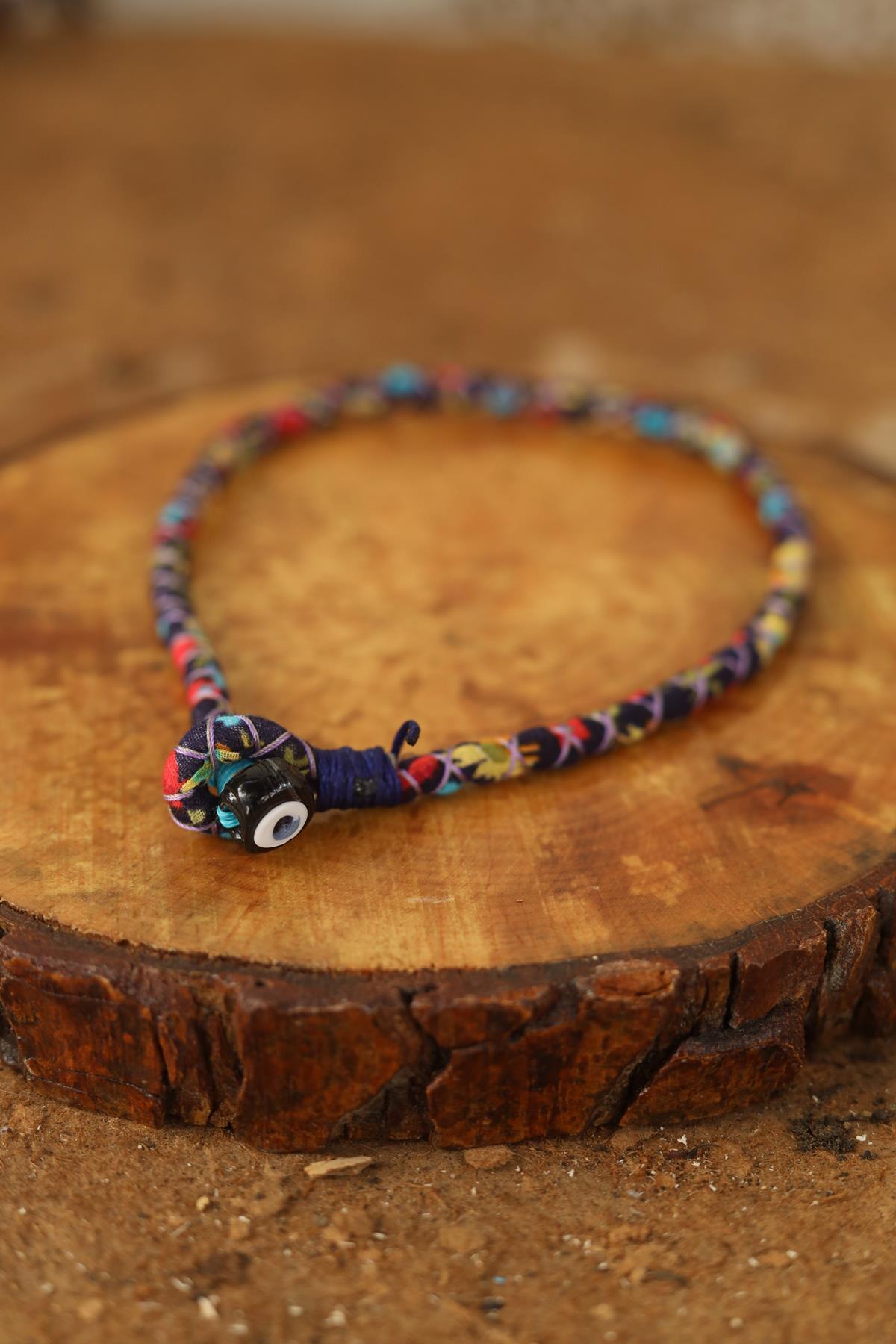 Renkli Nazar Boncuğu Detaylı Tasarım Kolye