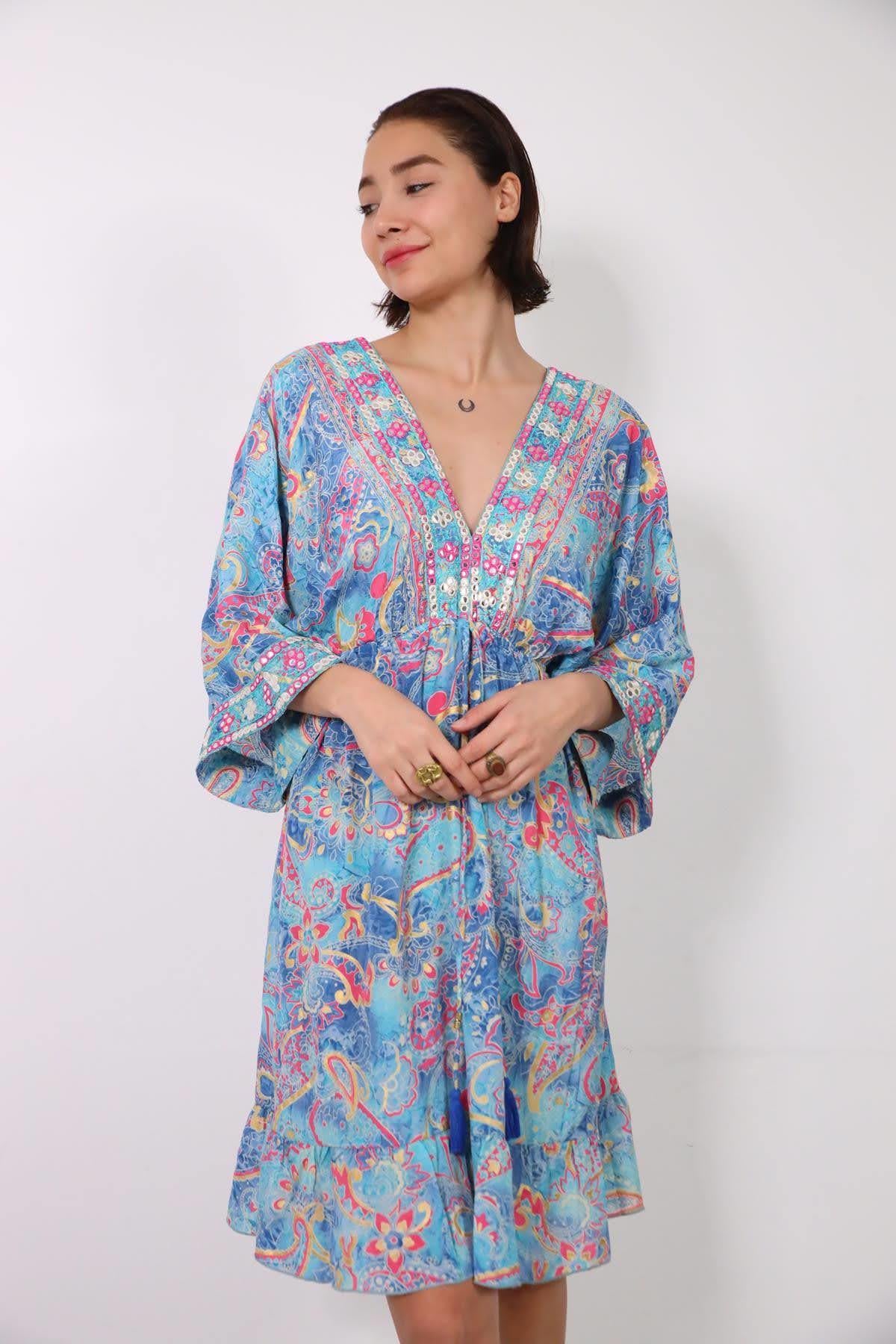 Mavi Önü Arkası V Yaka Otantik İpek Elbise - Şaman Butik Mavi Önü Arkası V Yaka Otantik İpek Elbise