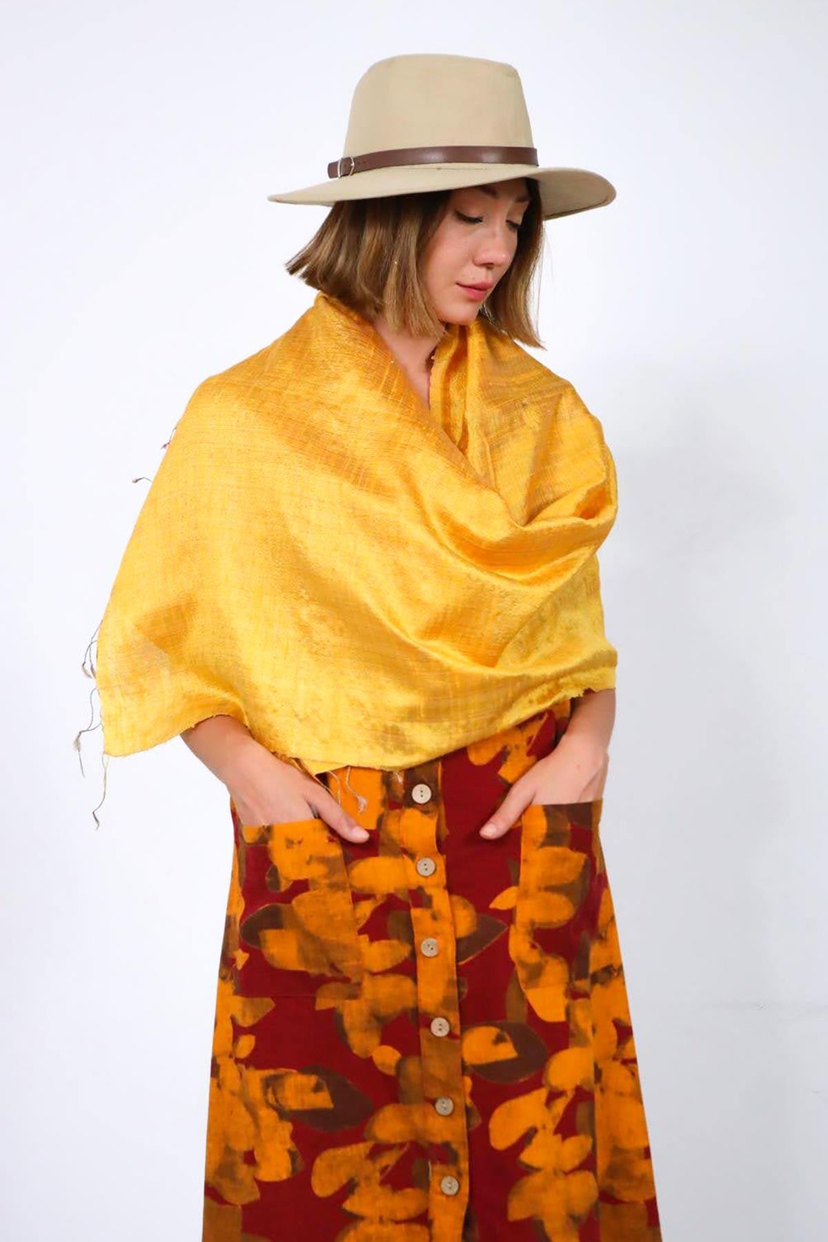 Hardal Rengi İpek Şal - Şaman Butik Hardal Rengi İpek Şal