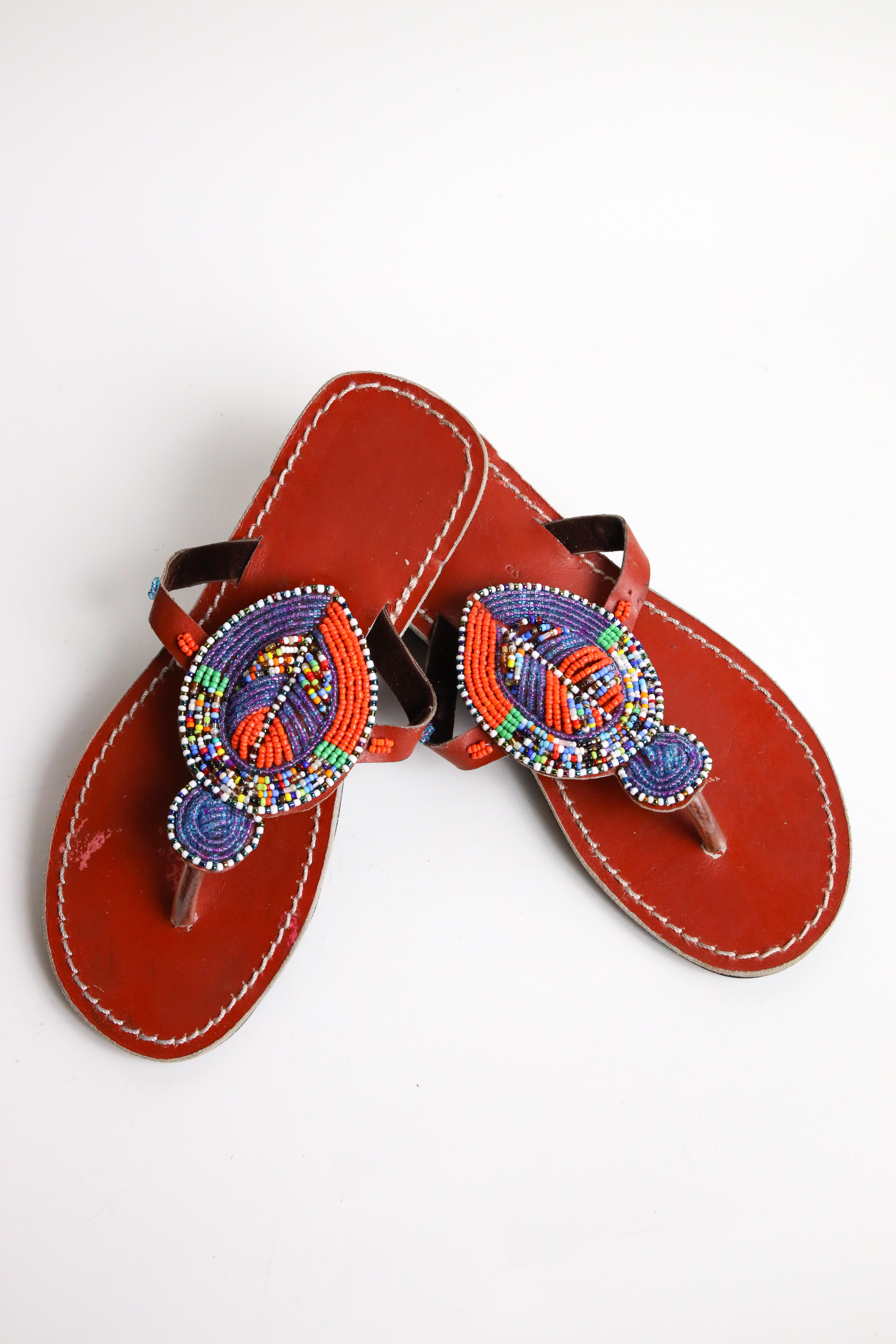 Kiremit Rengi Boncuk İşlemeli Parmak Arası Terlik - Şaman Butik Kiremit Rengi Boncuk İşlemeli Parmak Arası Terlik