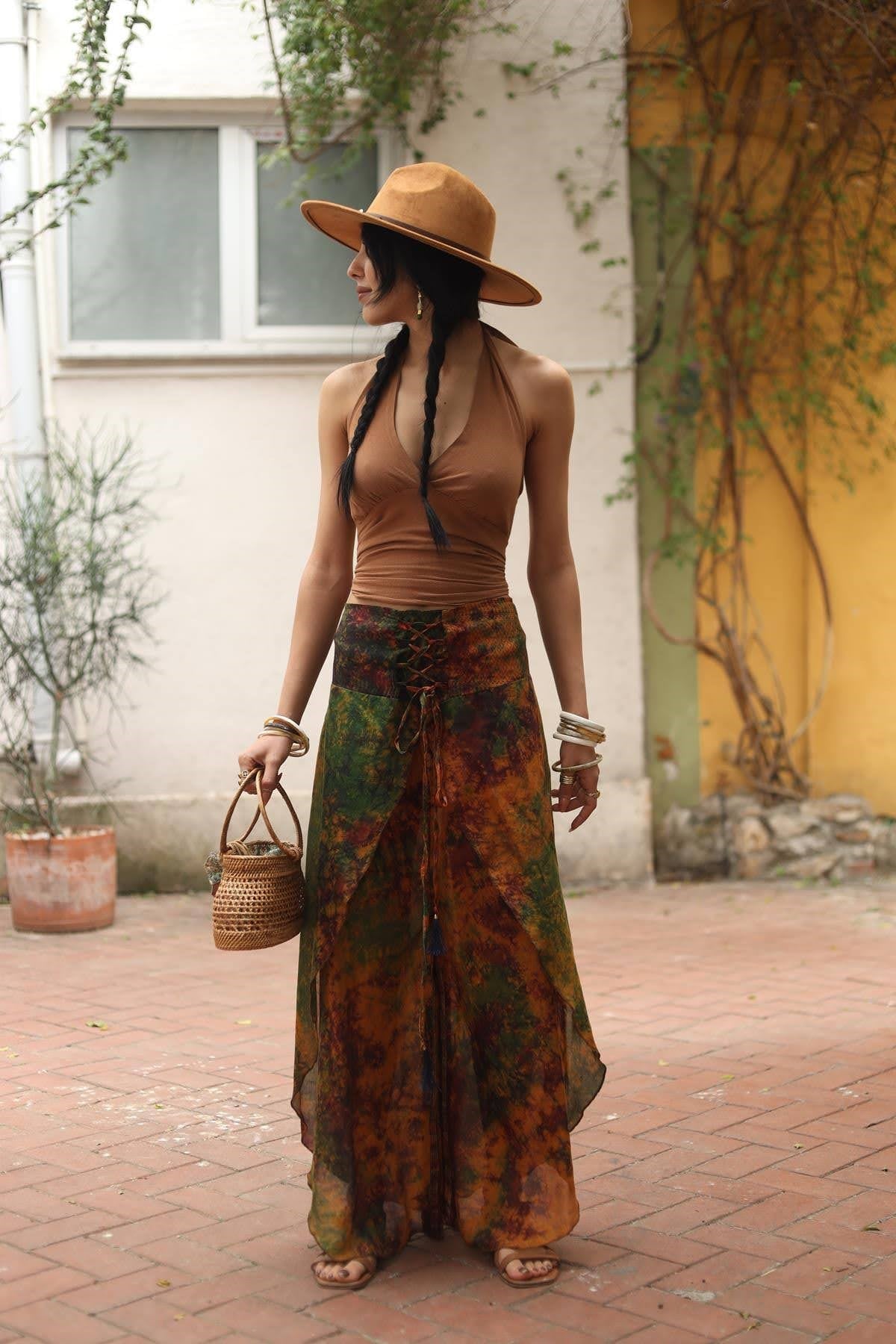 Renkli Batik Desenli İpek Kelebek Pantolon