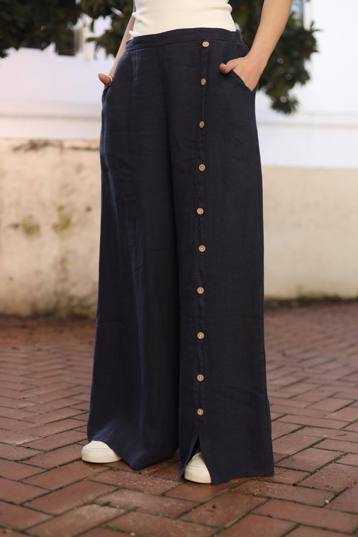Lacivert Düğme Detay Yırtmaçlı Keten Pantolon