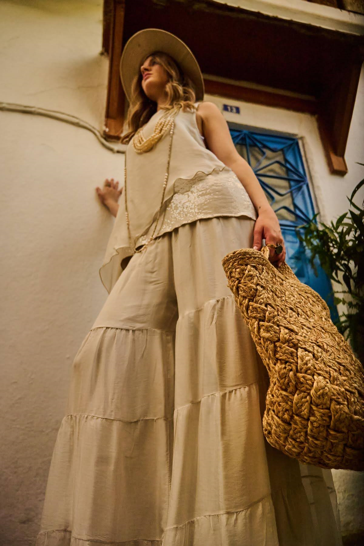 Krem Rengi Dikişli Bol Paça İpek Pantolon