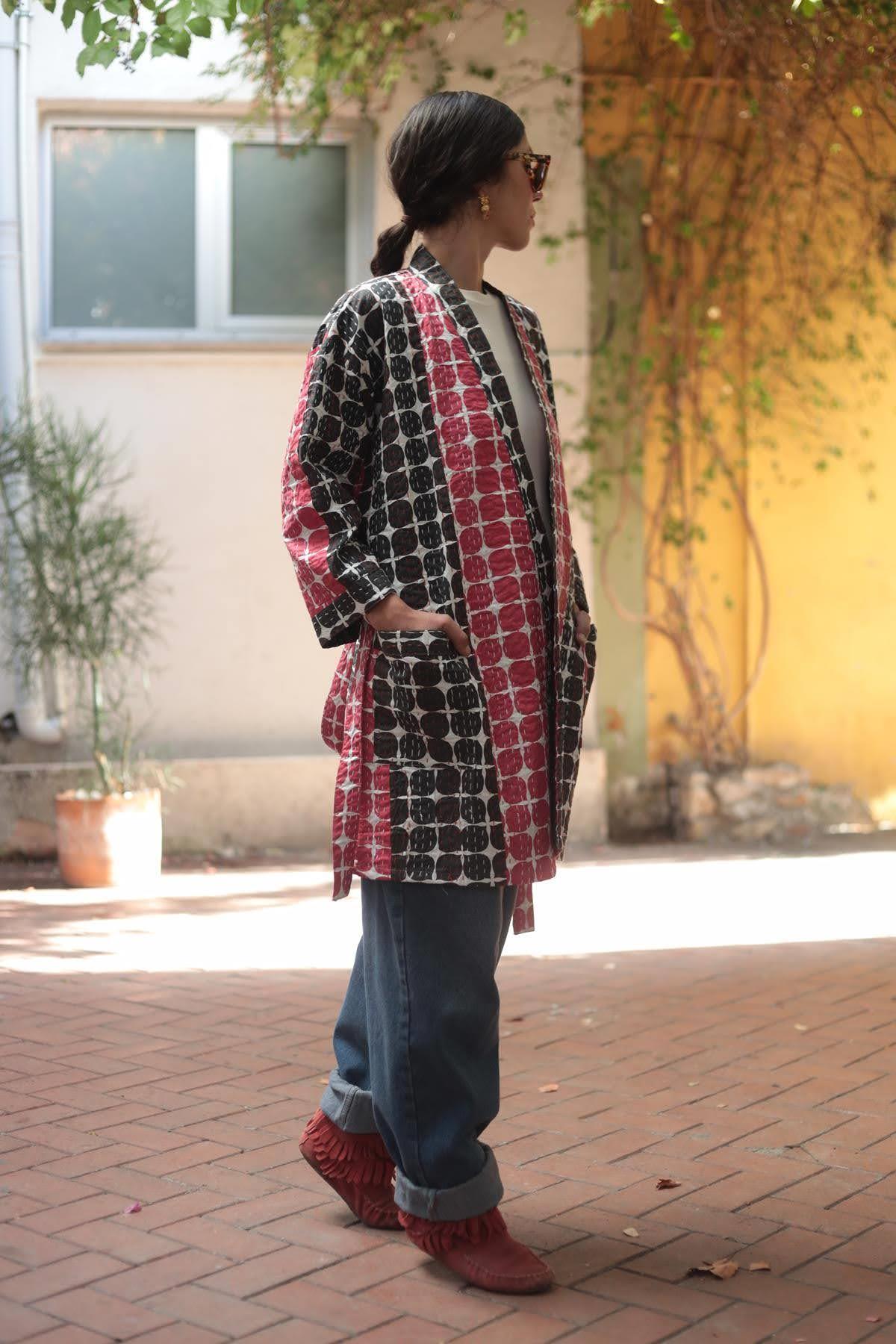 Siyah Desenli Çoban Dikişli Kısa Kaftan