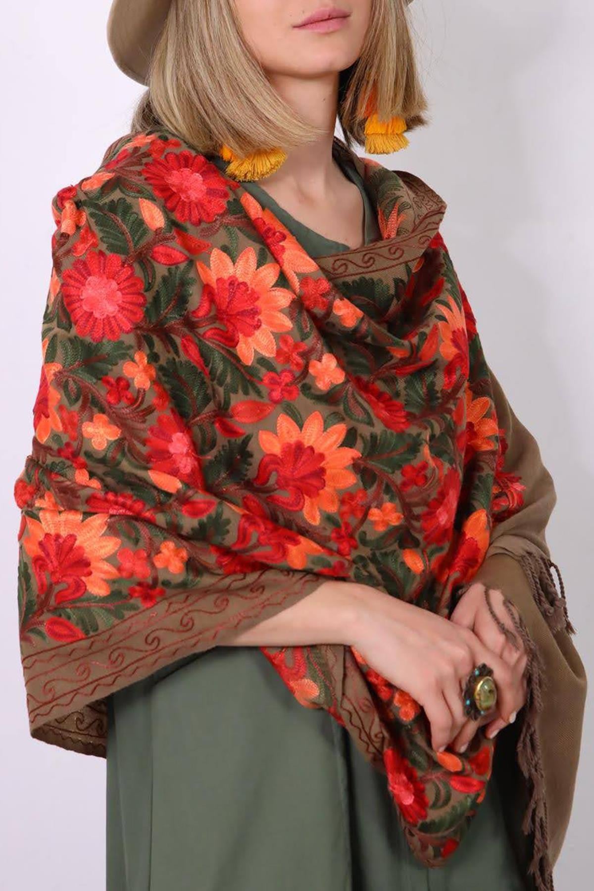 Koyu Vizon Çiçek İşlemeli Pamuk Şal - Şaman Butik Koyu Vizon Çiçek İşlemeli Pamuk Şal