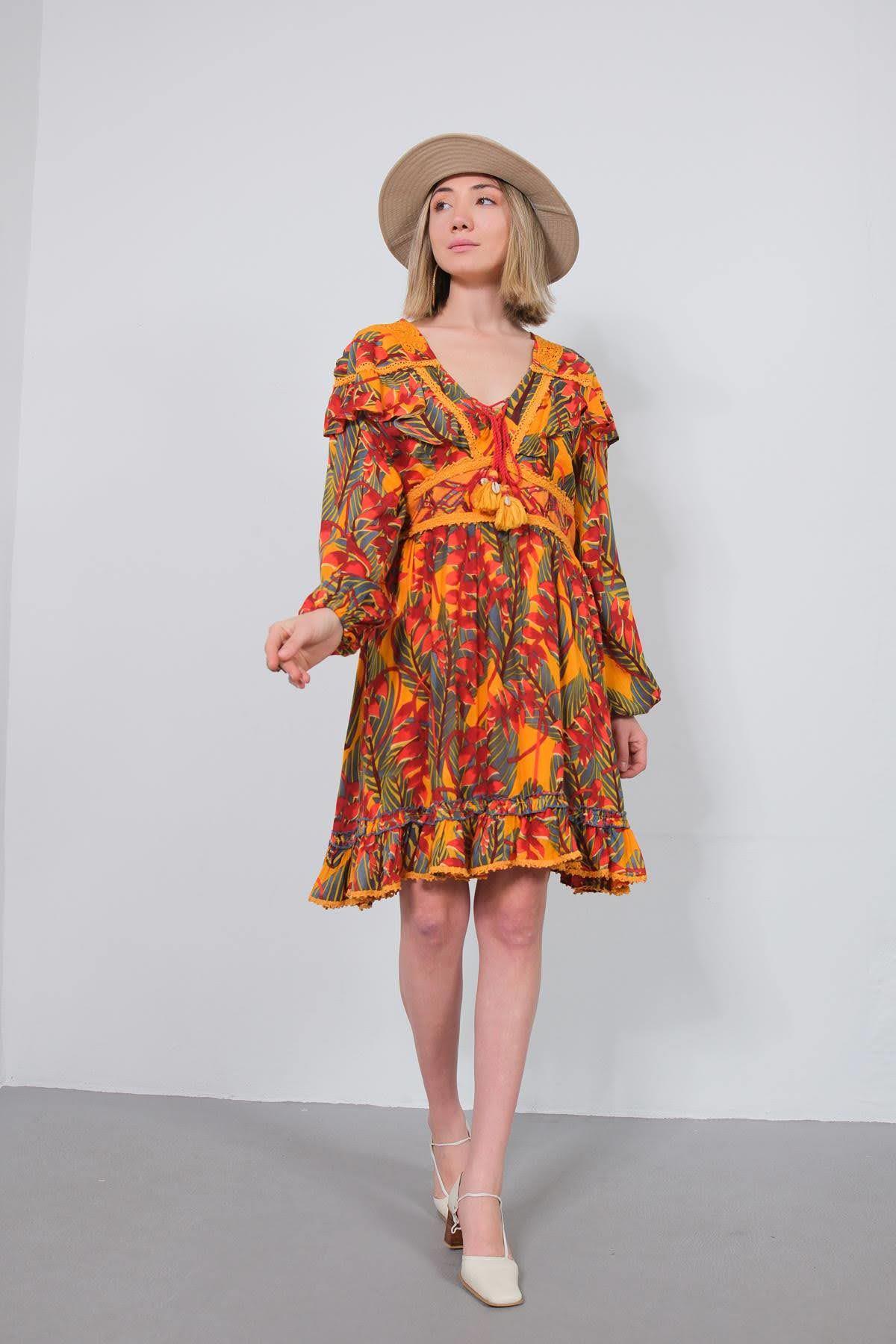 Turuncu Güpürlü Yaprak Desenli Volanlı Elbise - Şaman Butik Turuncu Güpürlü Yaprak Desenli Volanlı Elbise