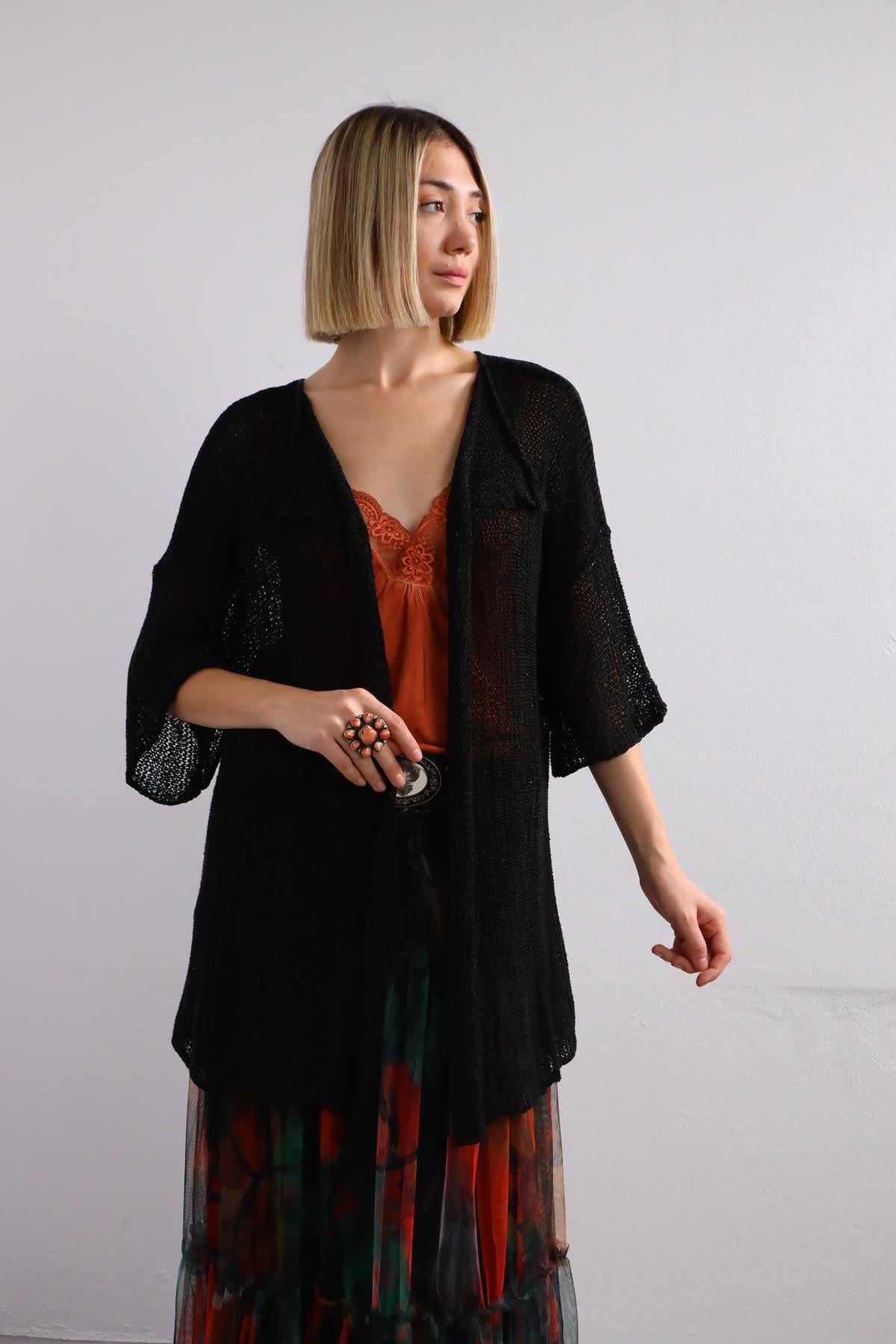 Siyah Kısa Merserize Hırka - Şaman Butik - Bohem Giyim ve Aksesuar | Kadın & Erkek Siyah Kısa Merserize Hırka