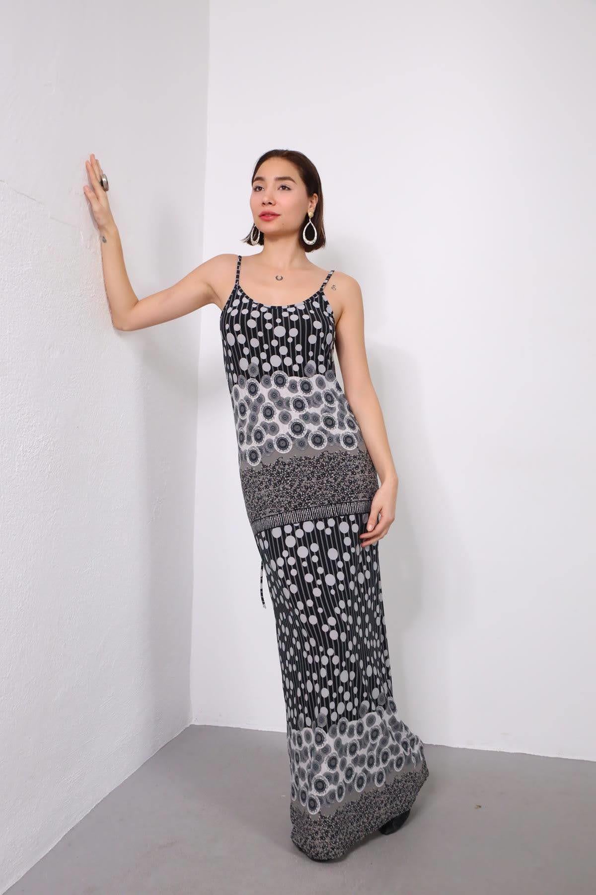 Siyah Gri Desenli Sırt Dekolteli Puanlı Jarse Elbise - Şaman Butik Siyah Gri Desenli Sırt Dekolteli Puanlı Jarse Elbise