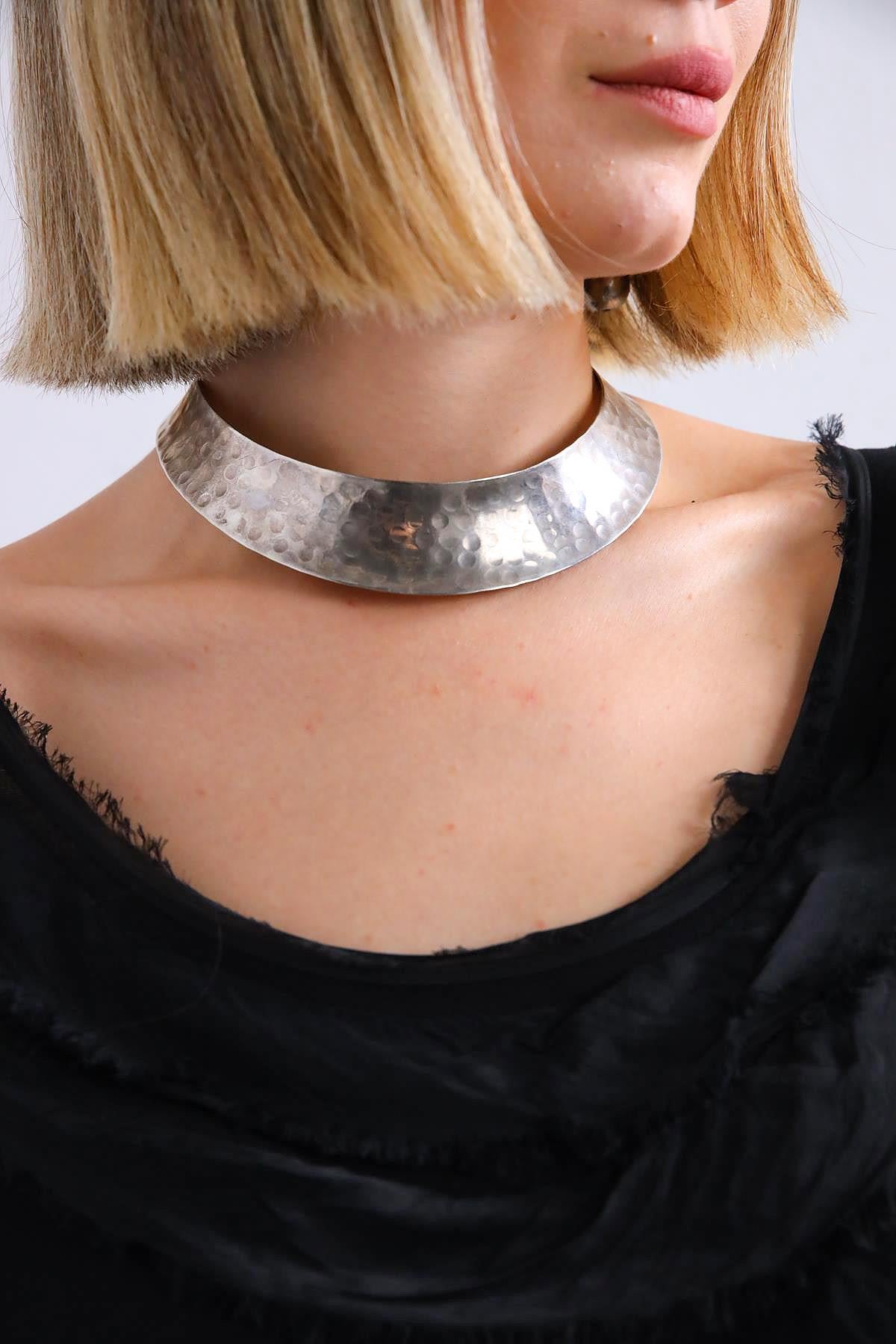 Gümüş Kaplama Dokulu Tasarım Tasma Kolye - Şaman Butik Gümüş Kaplama Dokulu Tasarım Tasma Kolye