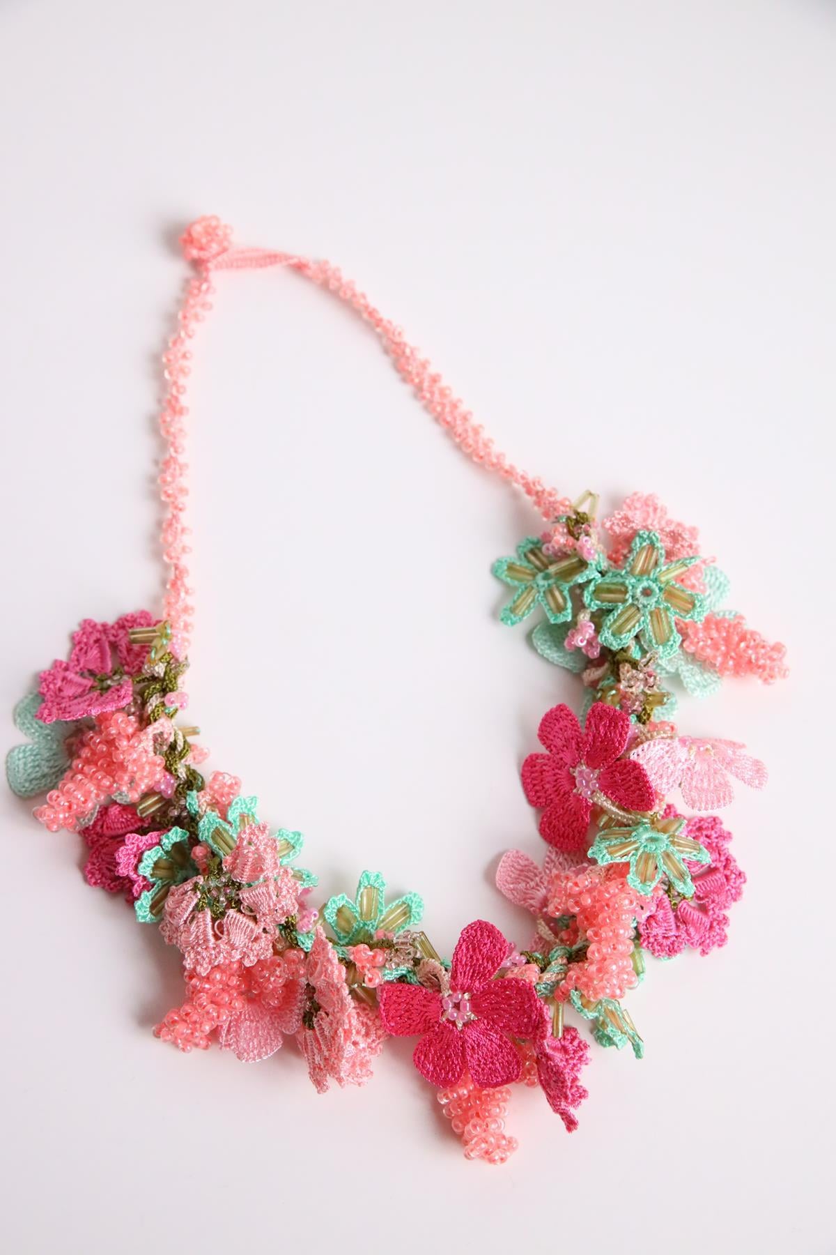 Boncuklu Tasarım İğne Oyası Kolye - Şaman Butik Boncuklu Tasarım İğne Oyası Kolye