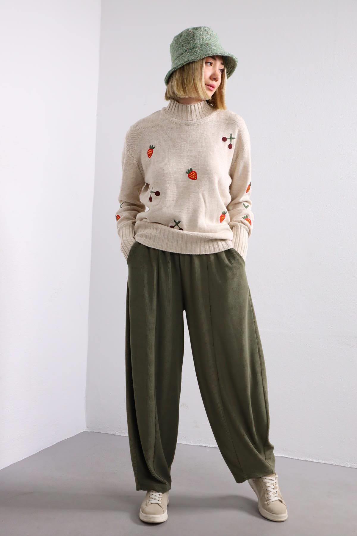 Haki Dikiş Detaylı Fitilli Kadife Pantolon - Şaman Butik Haki Dikiş Detaylı Fitilli Kadife Pantolon