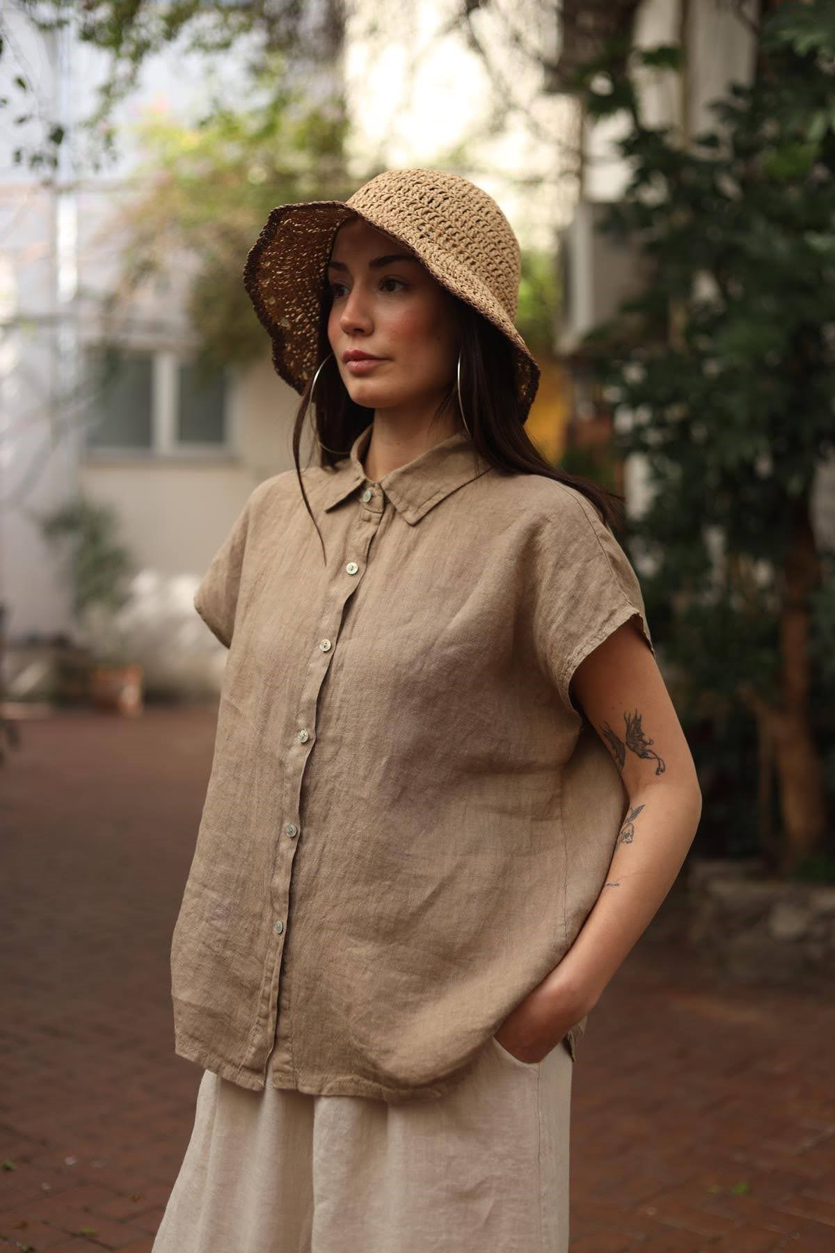 Camel Rengi Şerit Detaylı Hasır Şapka