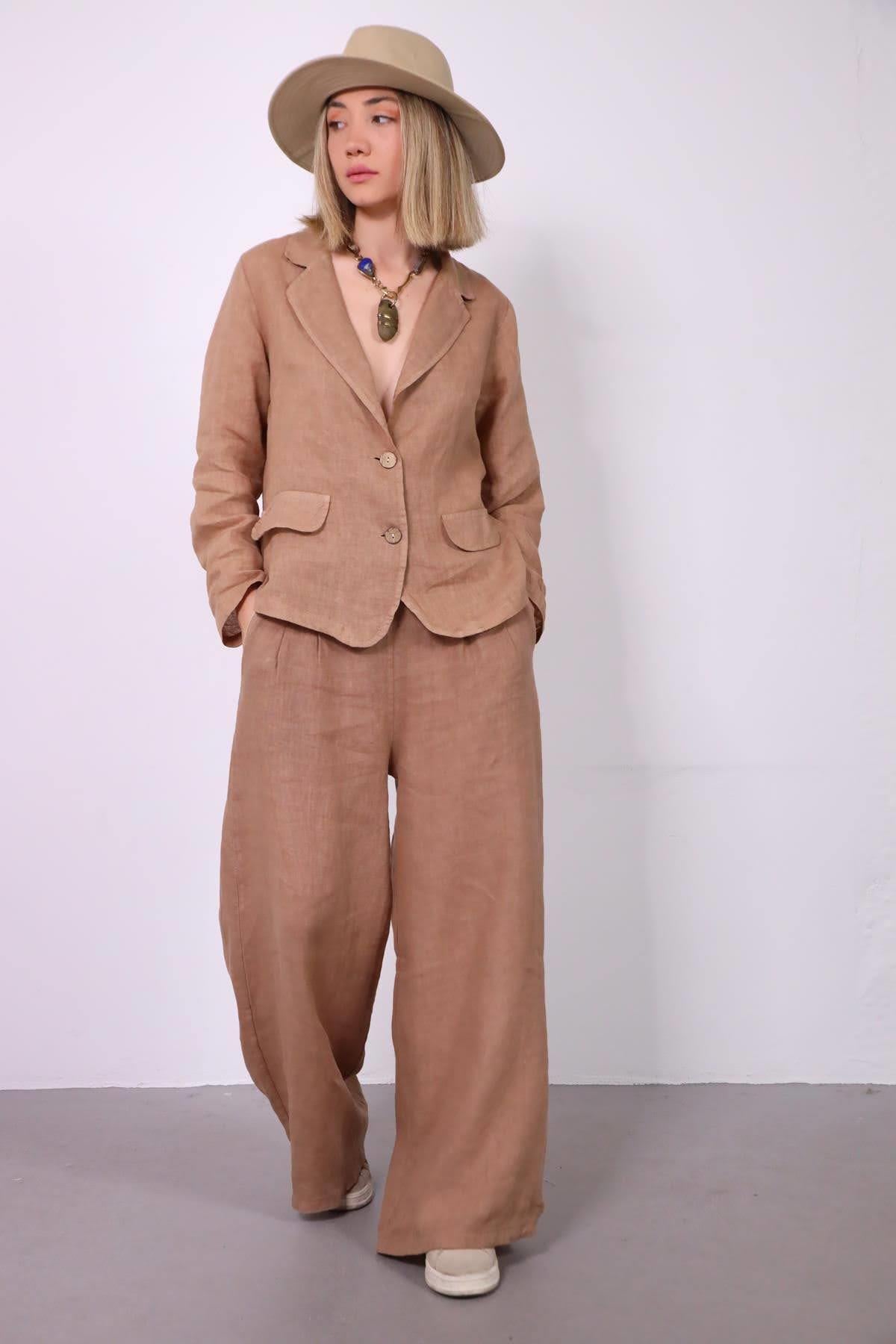 Camel Rengi Beli Pileli Pantolon Ceket Takım - Şaman Butik Camel Rengi Beli Pileli Pantolon Ceket Takım