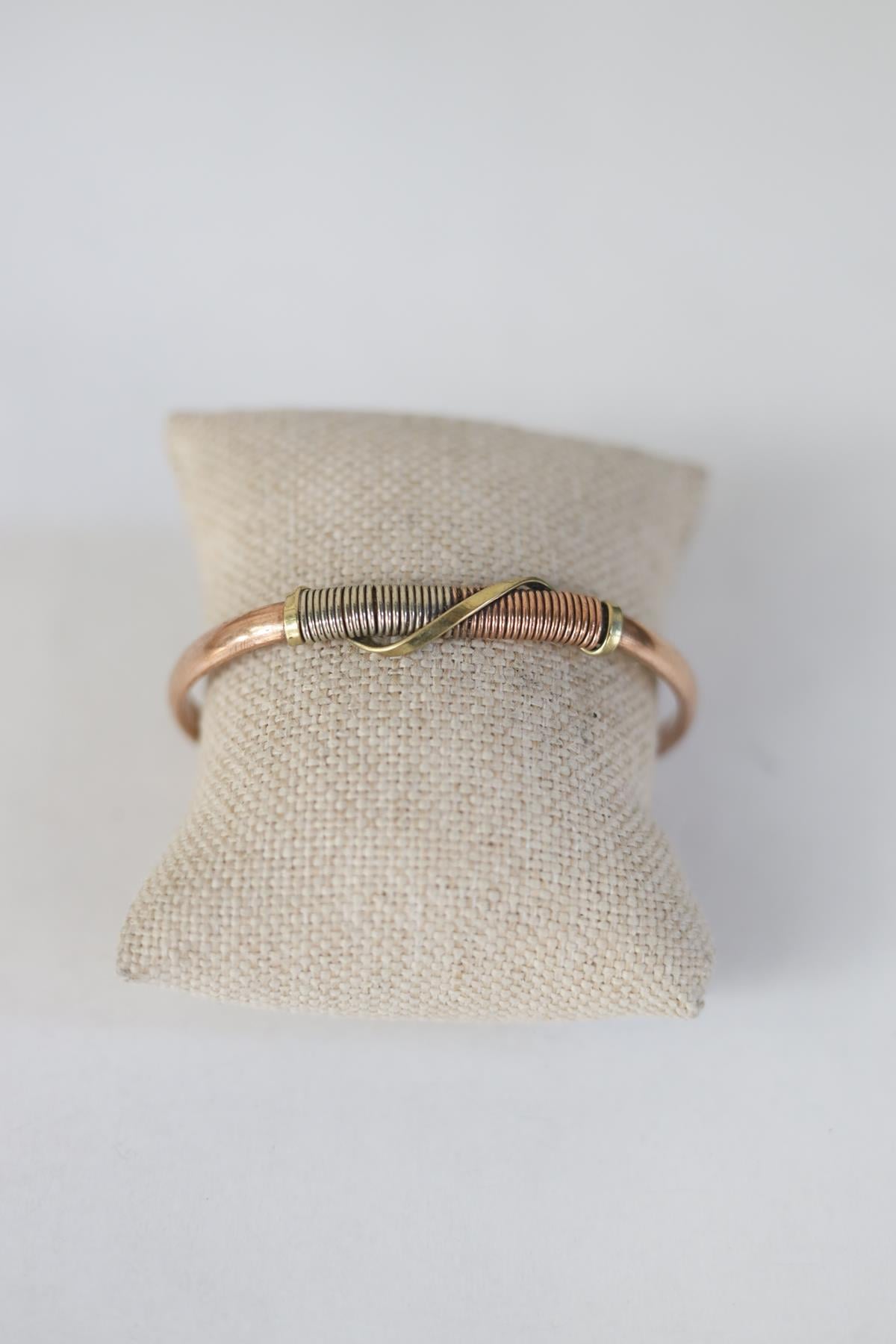 Bronz Ve Bakır Karışımlı Bileklik