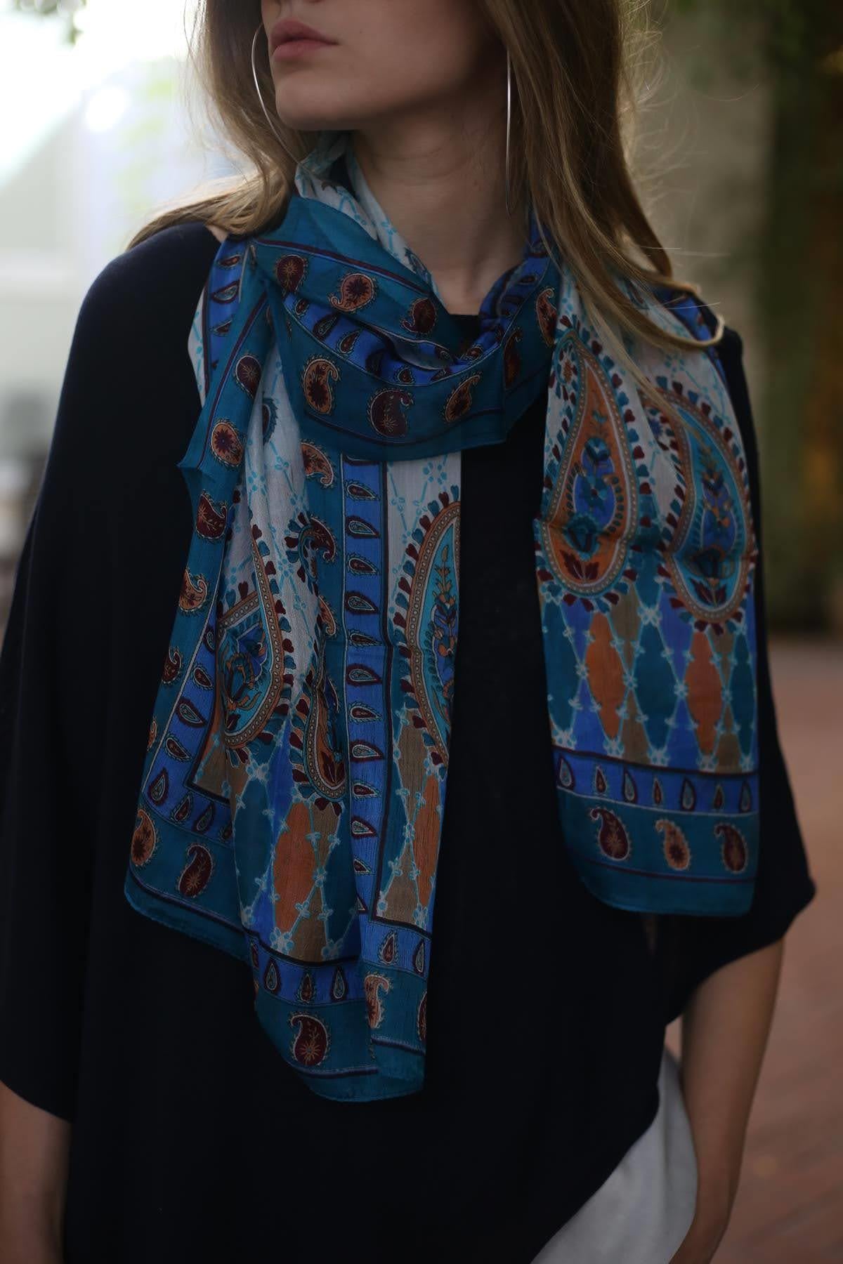 Petrol Yeşili Desenli İpek Şal