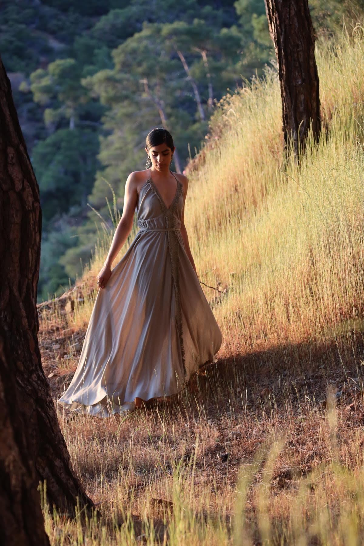 Mint Yeşili Parça Detaylı İp Askılı Elbise