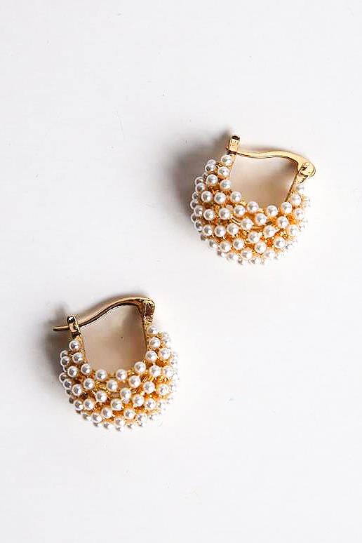  Altın Kaplama İnci Detaylı Yarım Daire Küpe