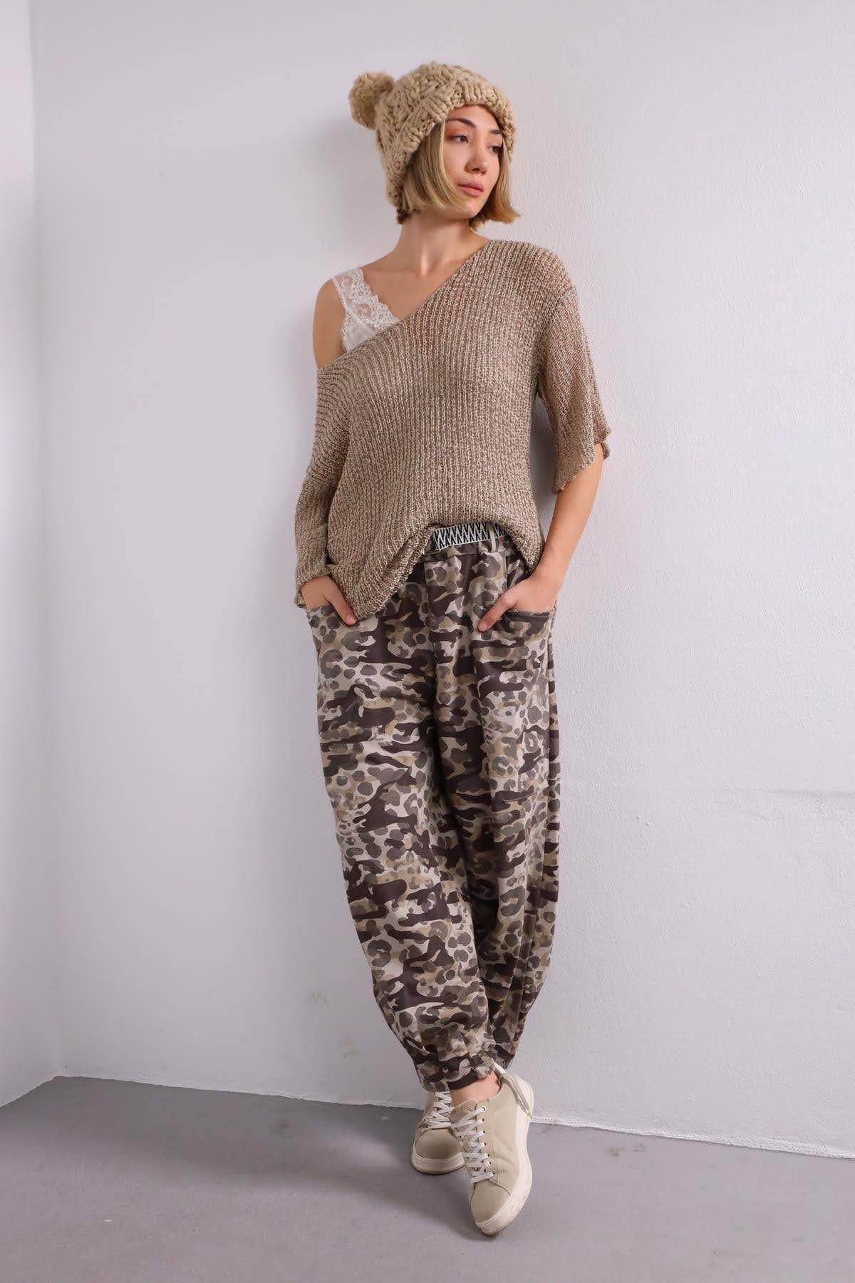 Bej Yetim Kol V Yaka Merserize Bluz - Şaman Butik - Bohem Giyim ve Aksesuar | Kadın & Erkek Bej Yetim Kol V Yaka Merserize Bluz