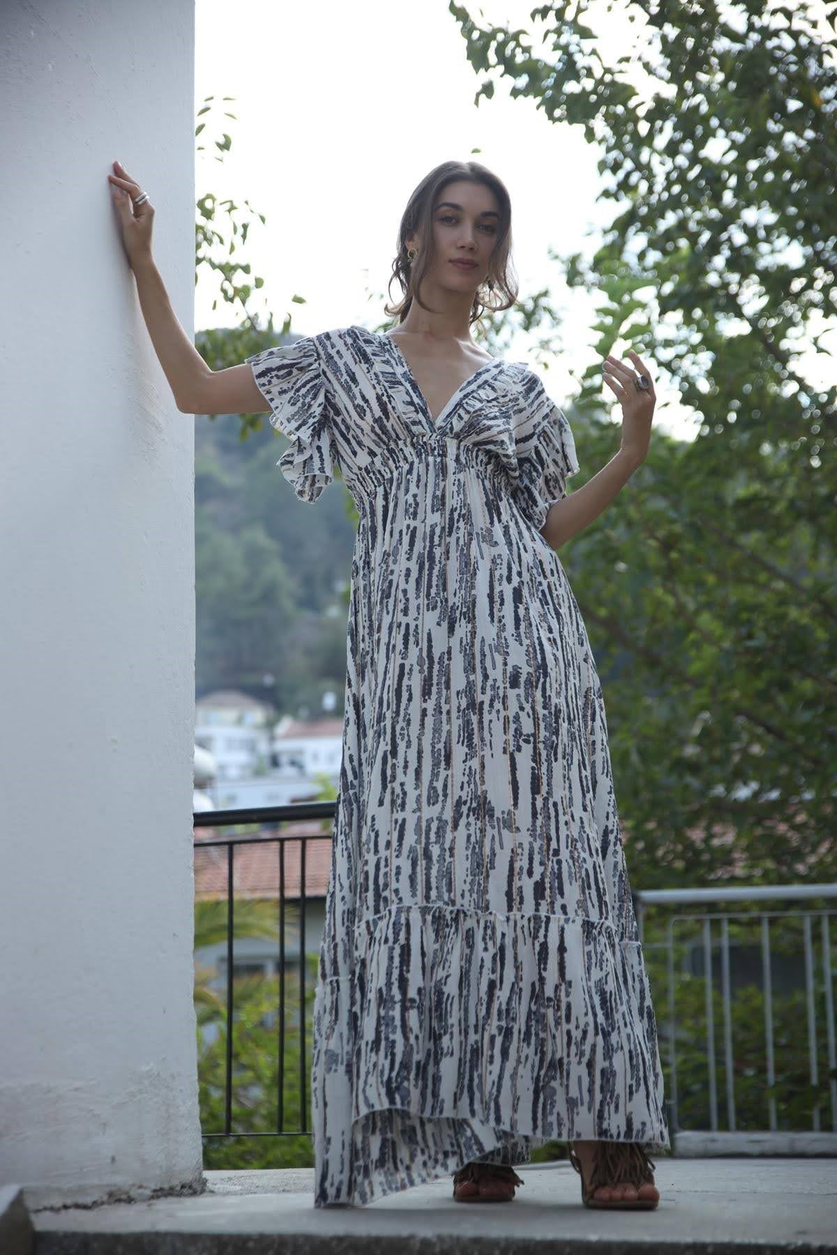Ekru Batikli Beli Gipeli Volanlı Elbise