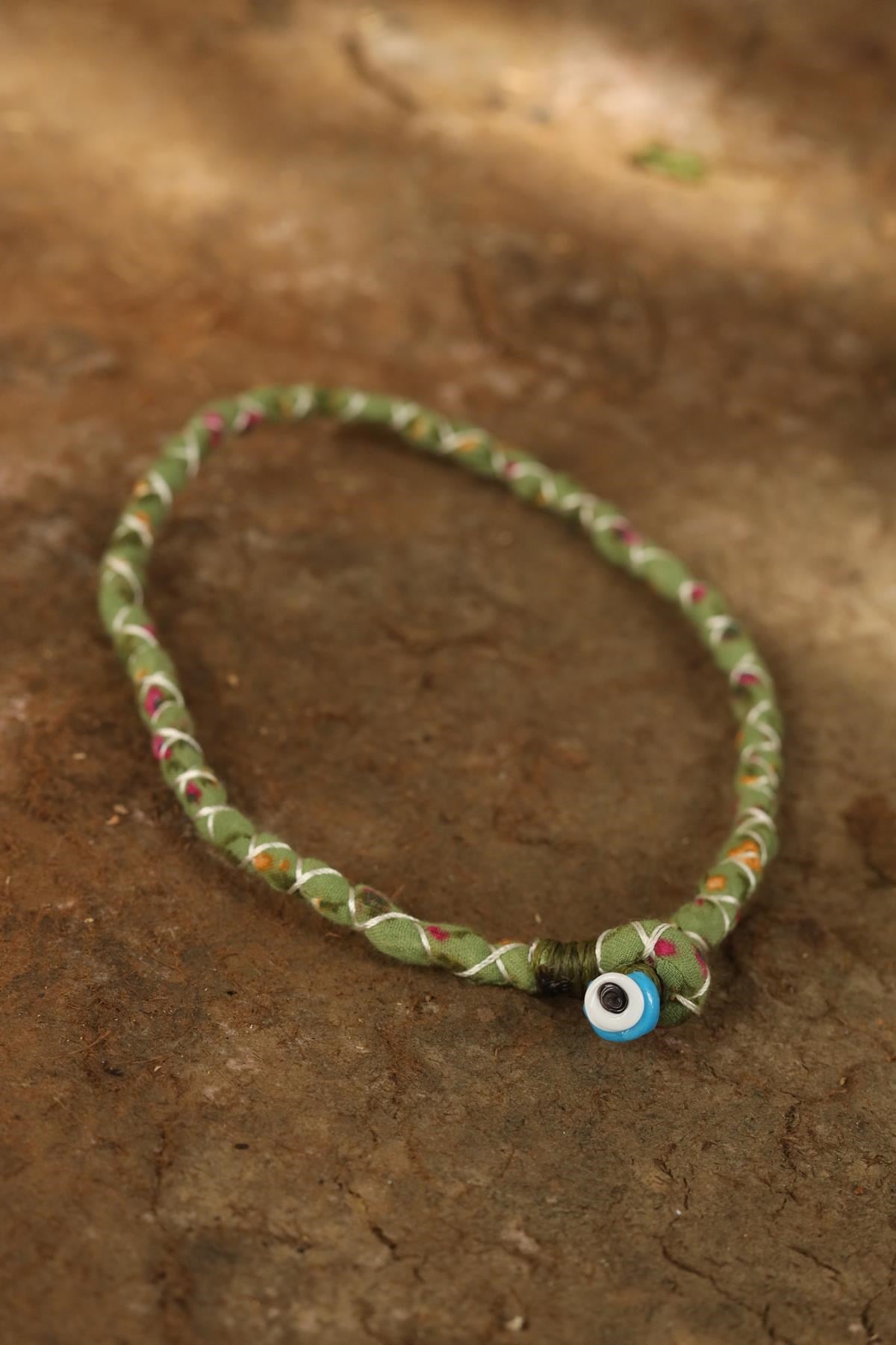 Renkli Nazar Boncuğu Detaylı Tasarım Kolye