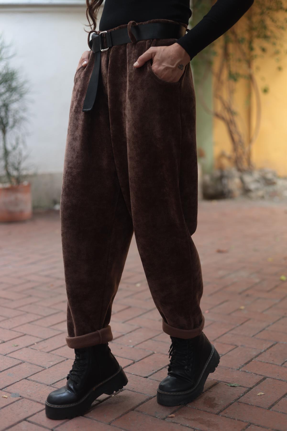 Kahverengi Likralı Kadife Pantolon