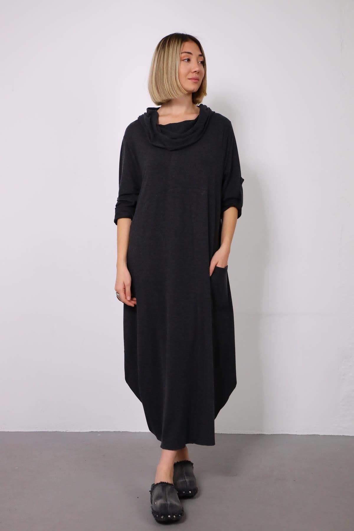 Antrasit Kapüşonlu Tek Cepli Salaş Elbise - Şaman Butik Antrasit Kapüşonlu Tek Cepli Salaş Elbise