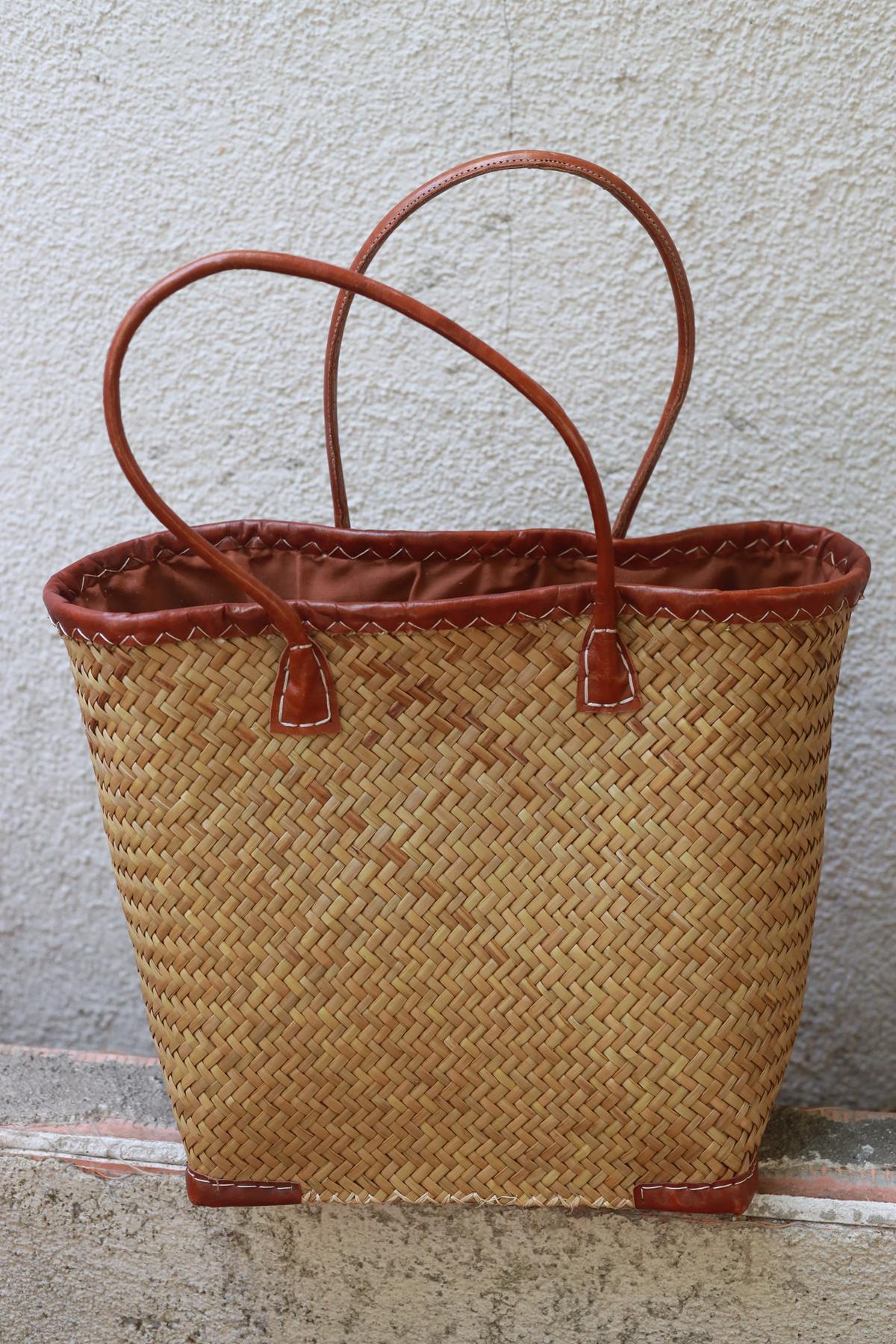 Leather Handles Straw Bag