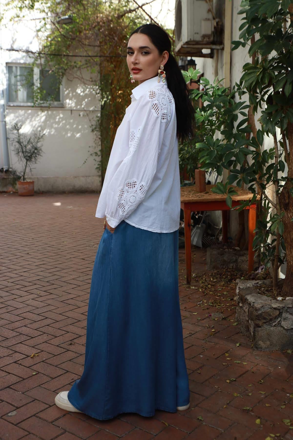 Beyaz Gömlek Yaka Dantelli Bluz