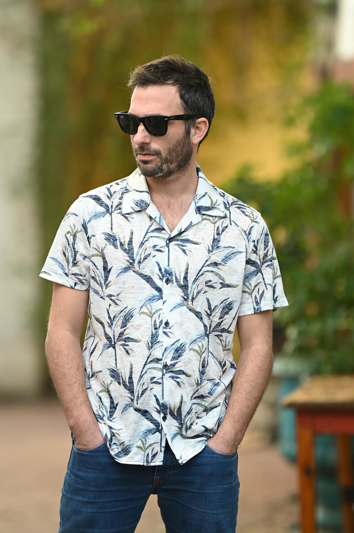 White Leaf Patterned Men's Shirt