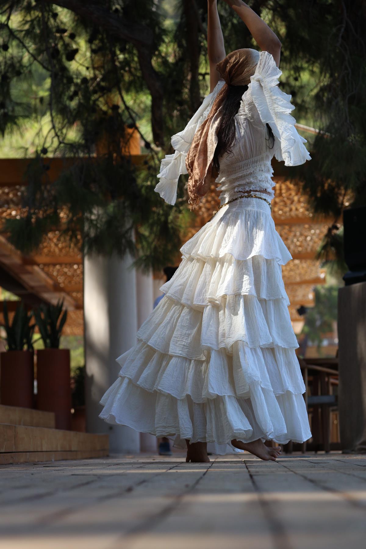  Ekru Önü Yırtmaçlı Kat Kat Bohem Elbise Etek