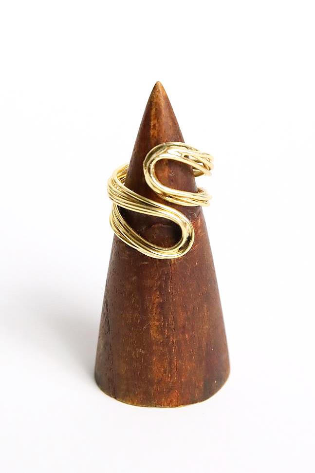  Altın Kaplama Kıvrım Tasarım Yüzük