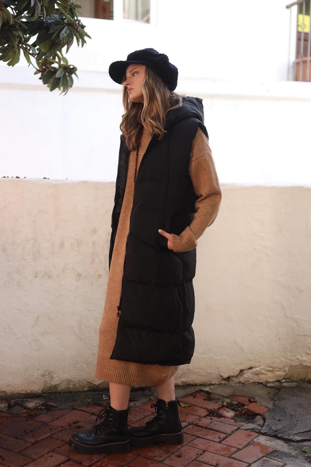 Black Hooded Long Puffer Vest