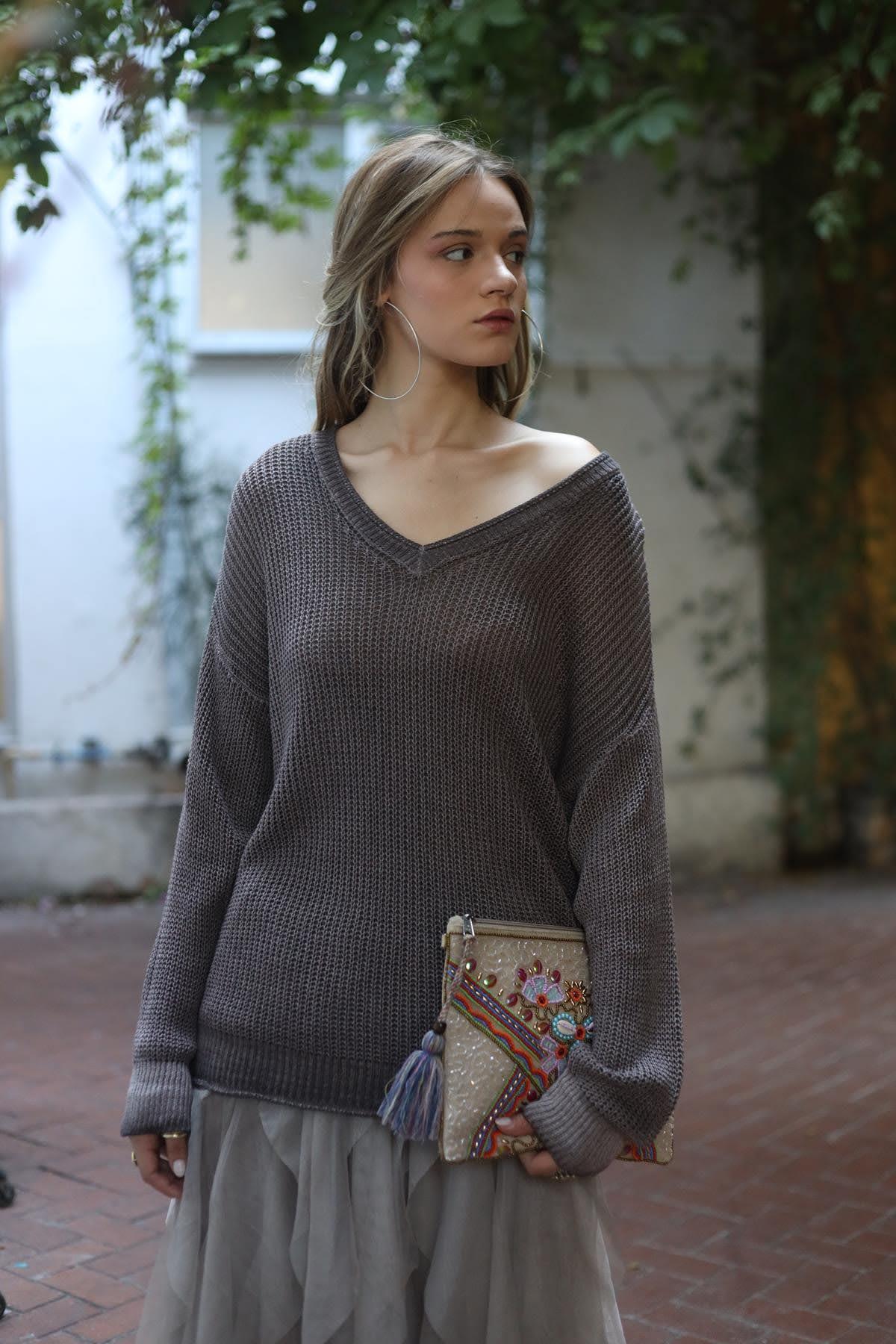 Kahverengi Yağ Yıkama Triko Bluz