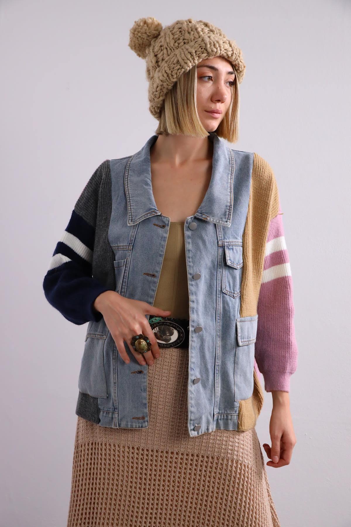  Mavi Triko Parçalı Kot Ceket