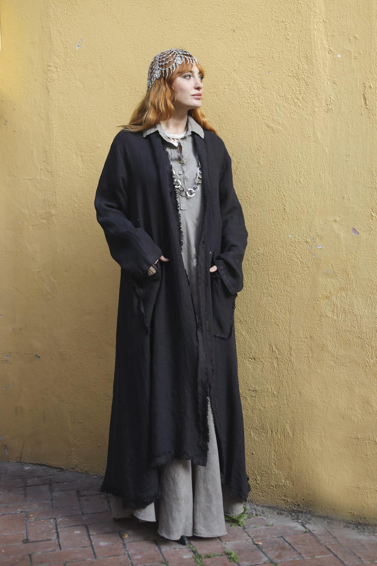 Siyah Püskül Detaylı Cepli Keten Kaftan