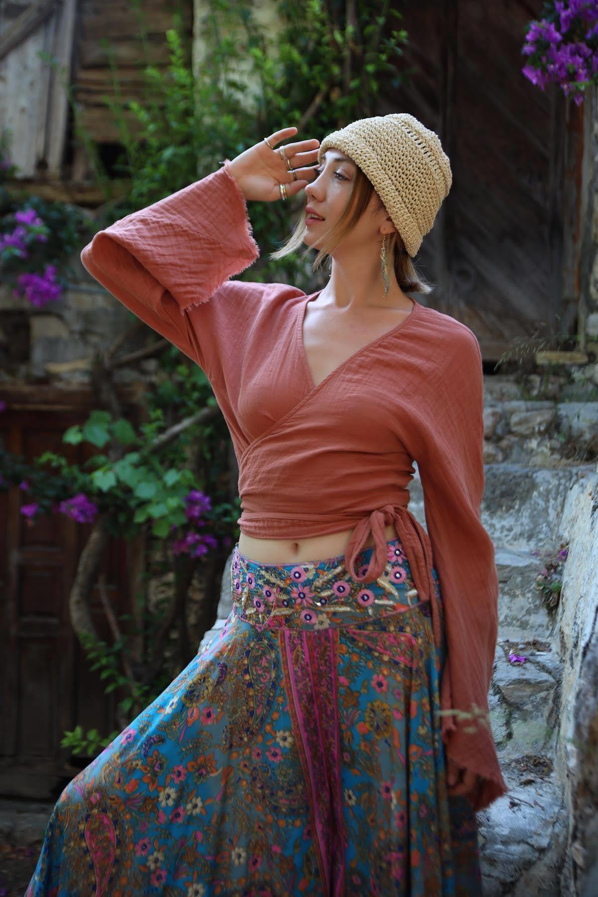  Somon Rengi İspanyol Kol Anvelop Crop Bluz